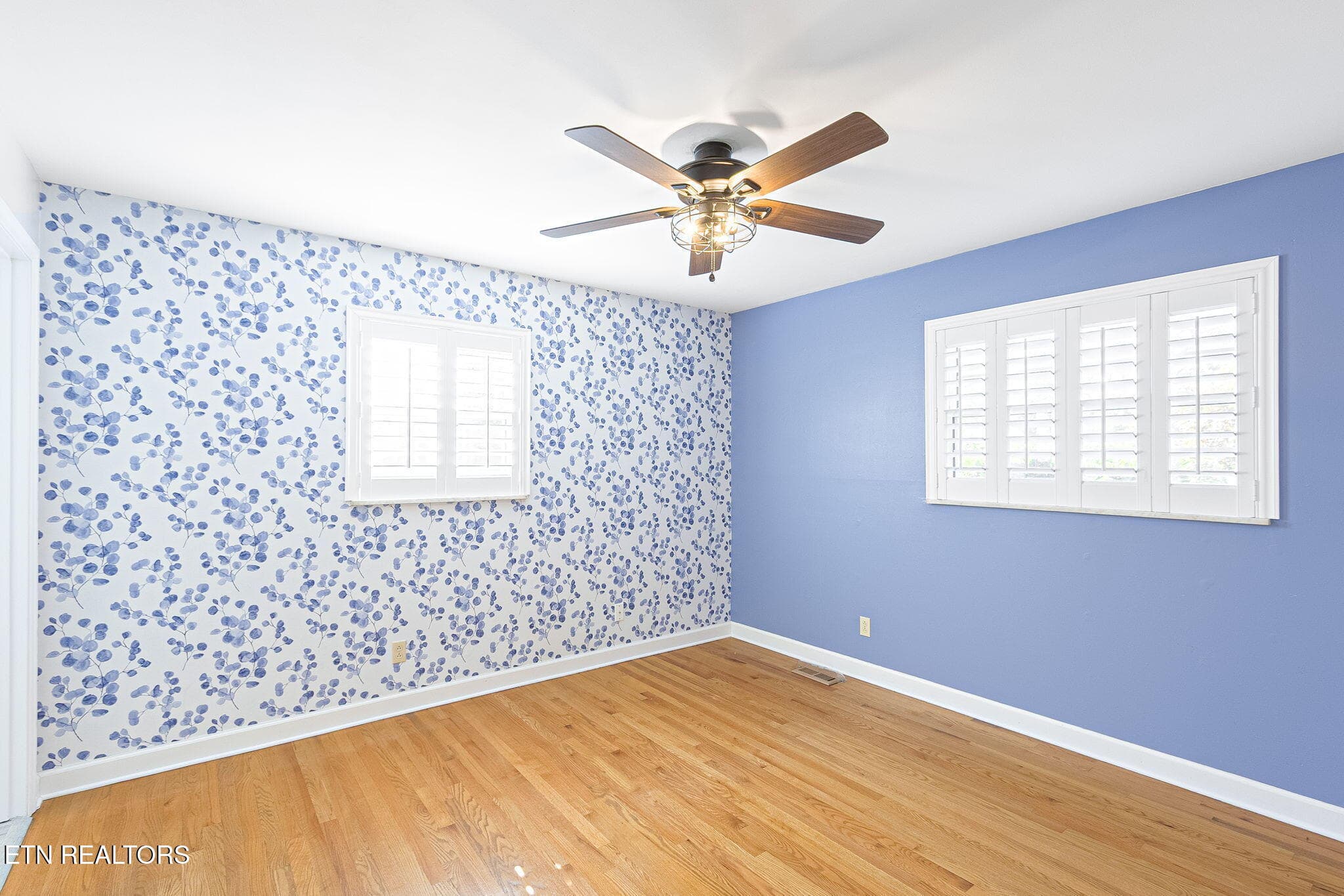 13-web-or-mls-013--FULL - 5620 Scenichills Rd, Knoxville, TN 37912, Knoxville