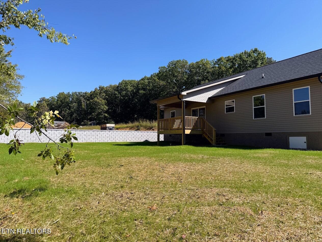 backyard - 149 Park Ave, Madisonville, TN 37354, Madisonville