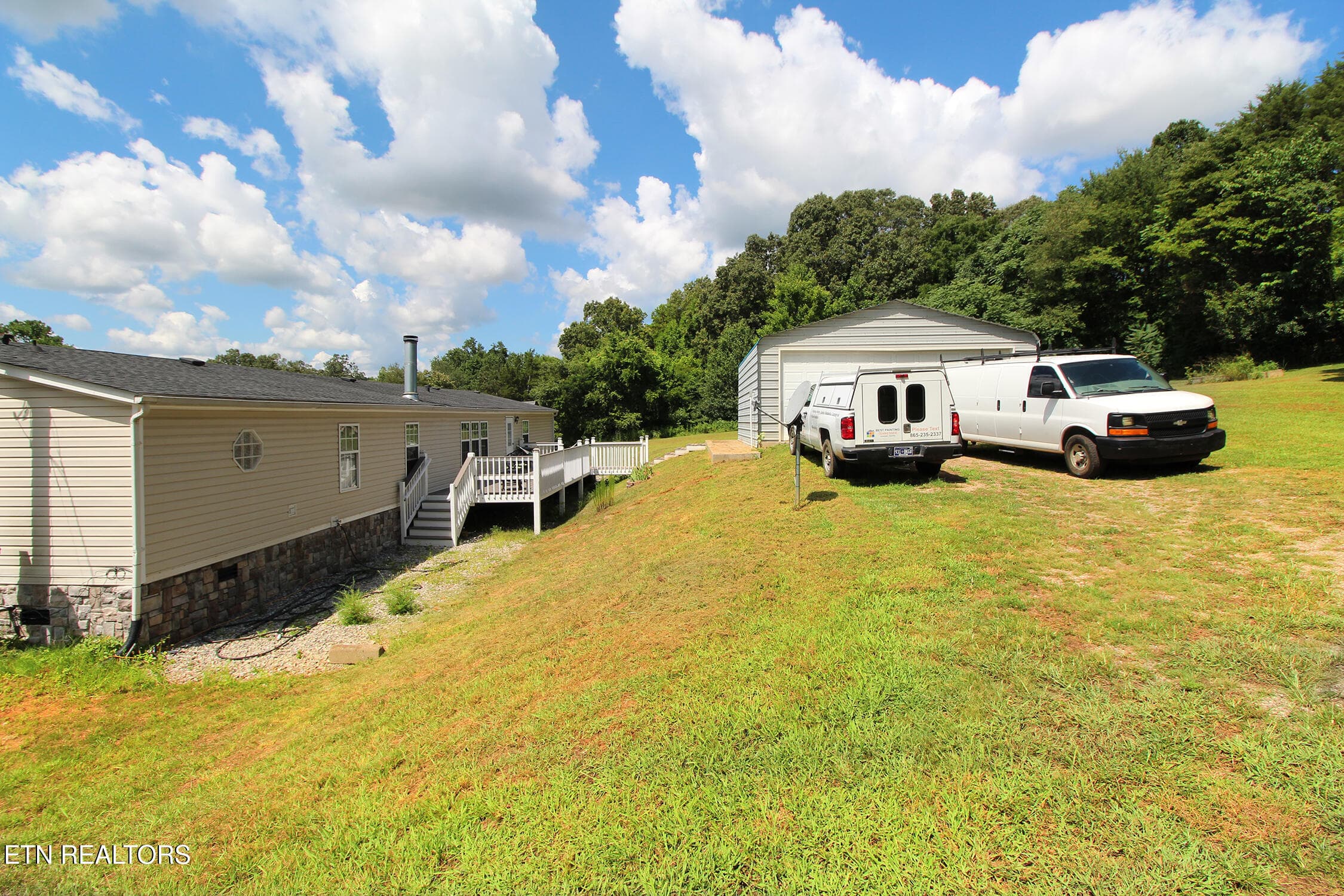 IMG_5719 - 9115 Buttermilk Rd, Lenoir City, TN 37771
