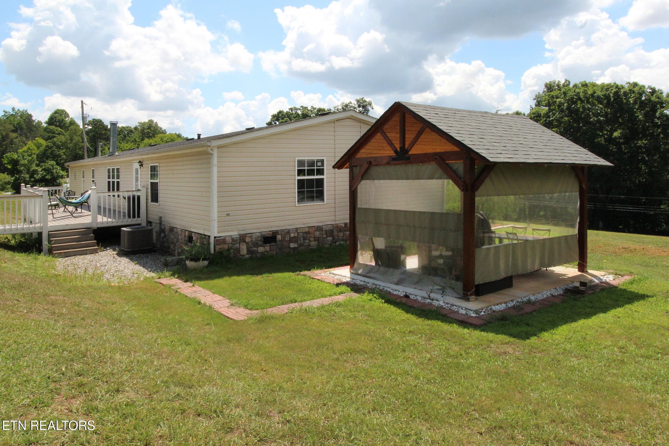 IMG_5728 - 9115 Buttermilk Rd, Lenoir City, TN 37771
