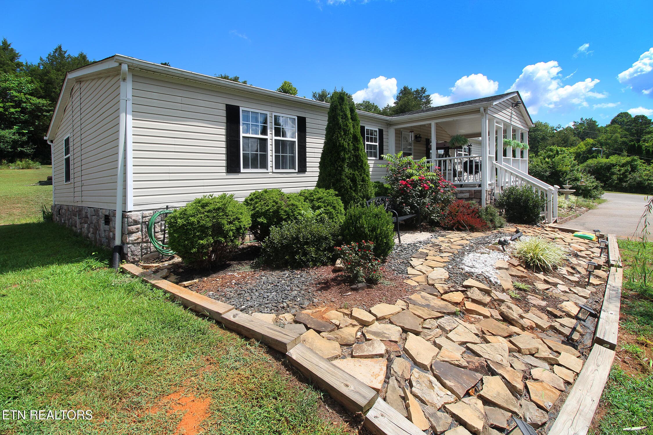IMG_5732 - 9115 Buttermilk Rd, Lenoir City, TN 37771