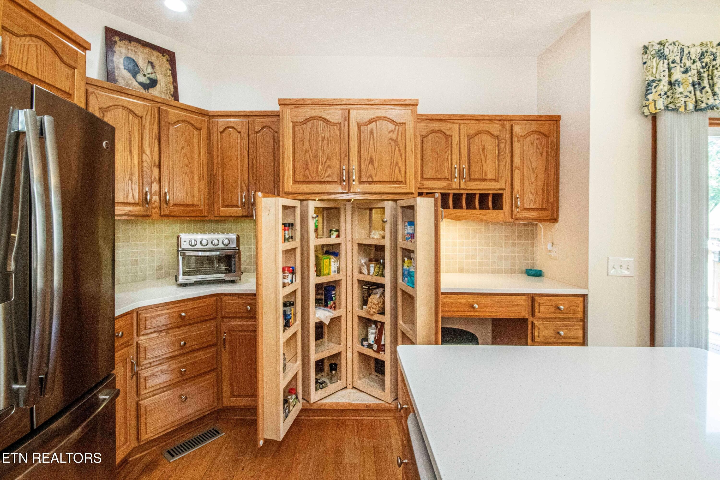 Pantry - 169 Oostanali Way, Loudon, TN 37774