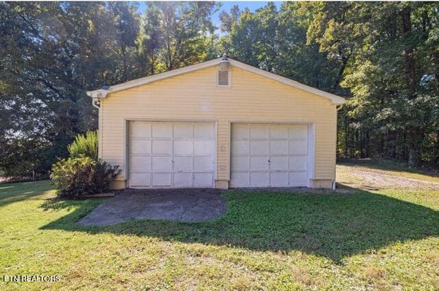 detached garage - 431 Black Oak Rd, Clinton, TN 37716, Clinton