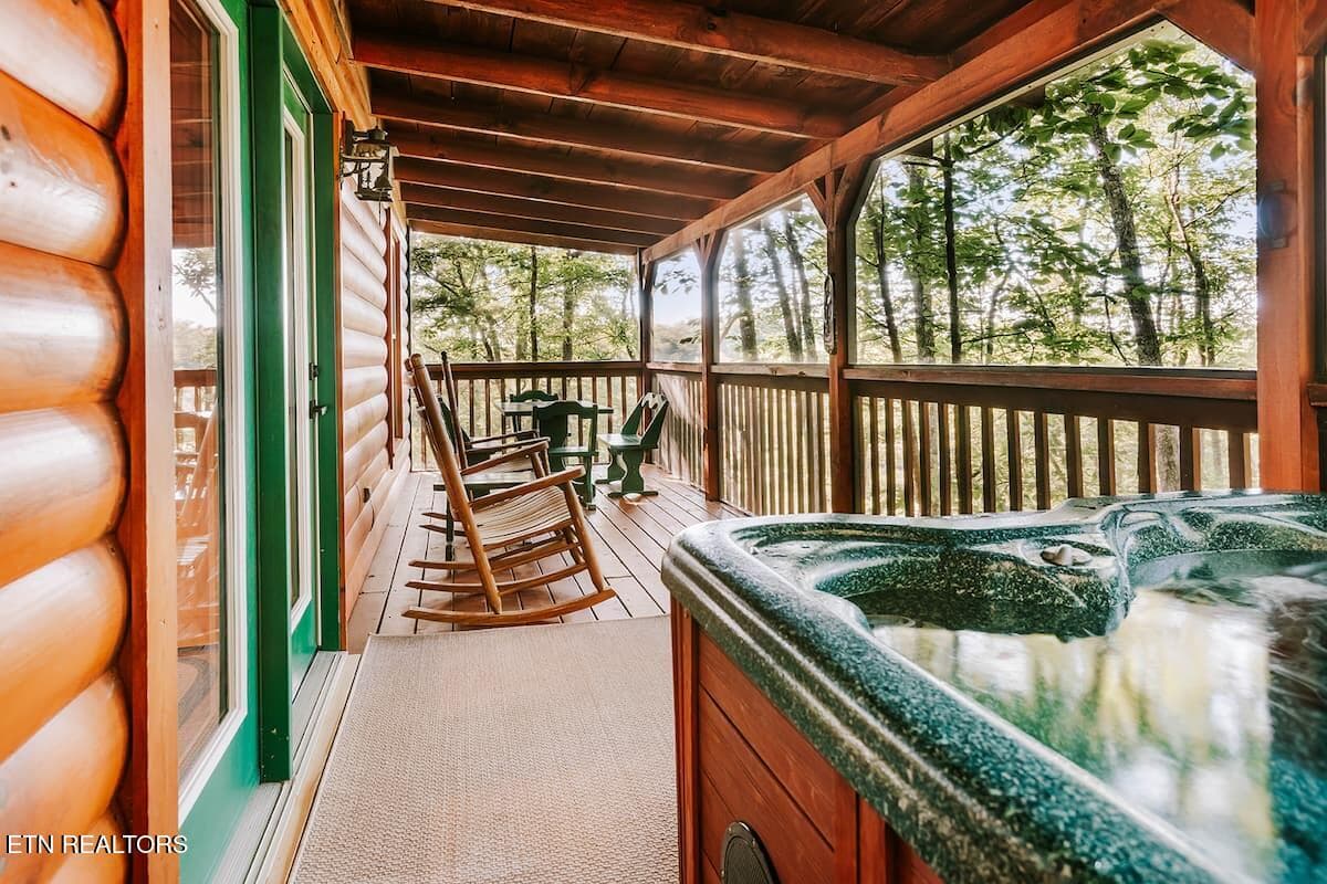 Deck 1 - 3119 Bear Mountain Lane, Sevierville, TN 37876, Sevierville