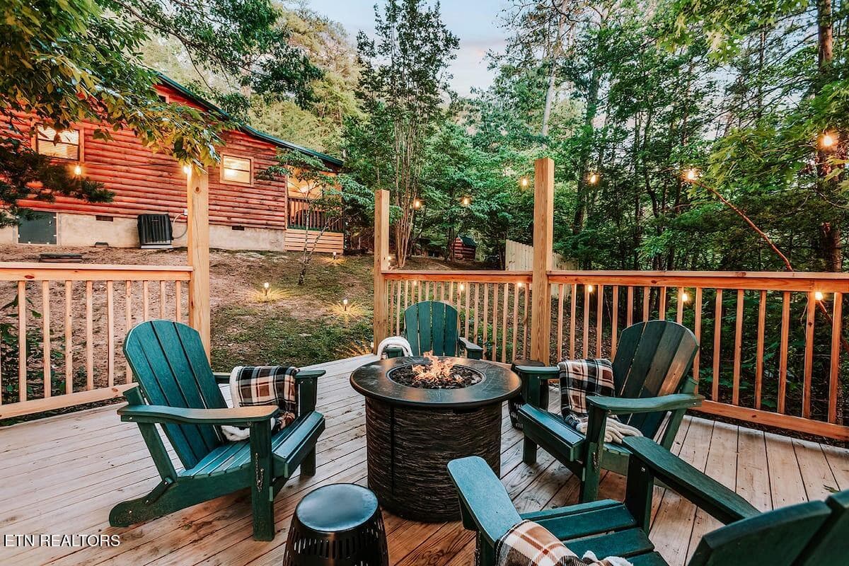 Deck.4 - 3119 Bear Mountain Lane, Sevierville, TN 37876, Sevierville