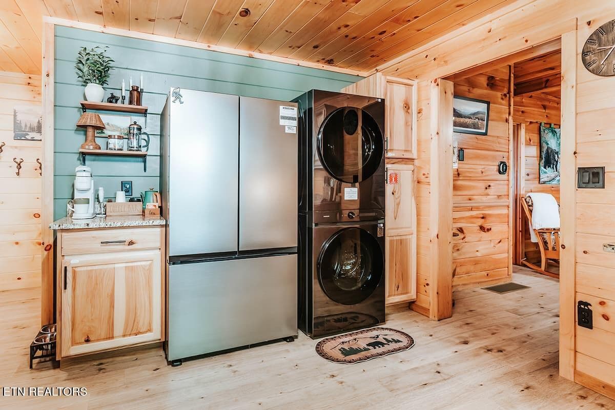 Laundry Area - 3119 Bear Mountain Lane, Sevierville, TN 37876, Sevierville