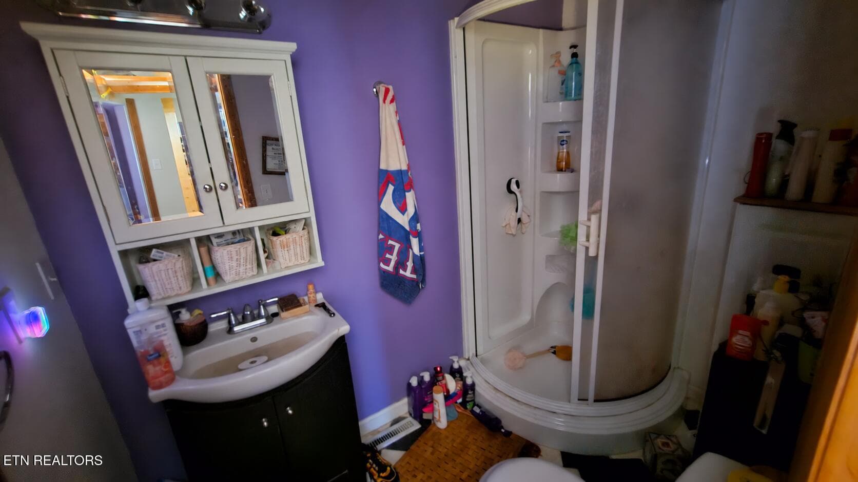 file_00000000f8e48243b9501725e9c0f9fa - 211 Meadowview Drive, Harriman, TN 37748