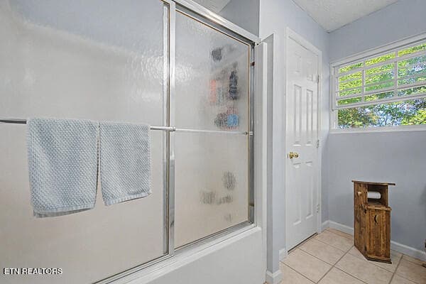 26 BACK BATHROOM SHOWER - 875 Palmer Hollow Rd, Bybee, TN 37713