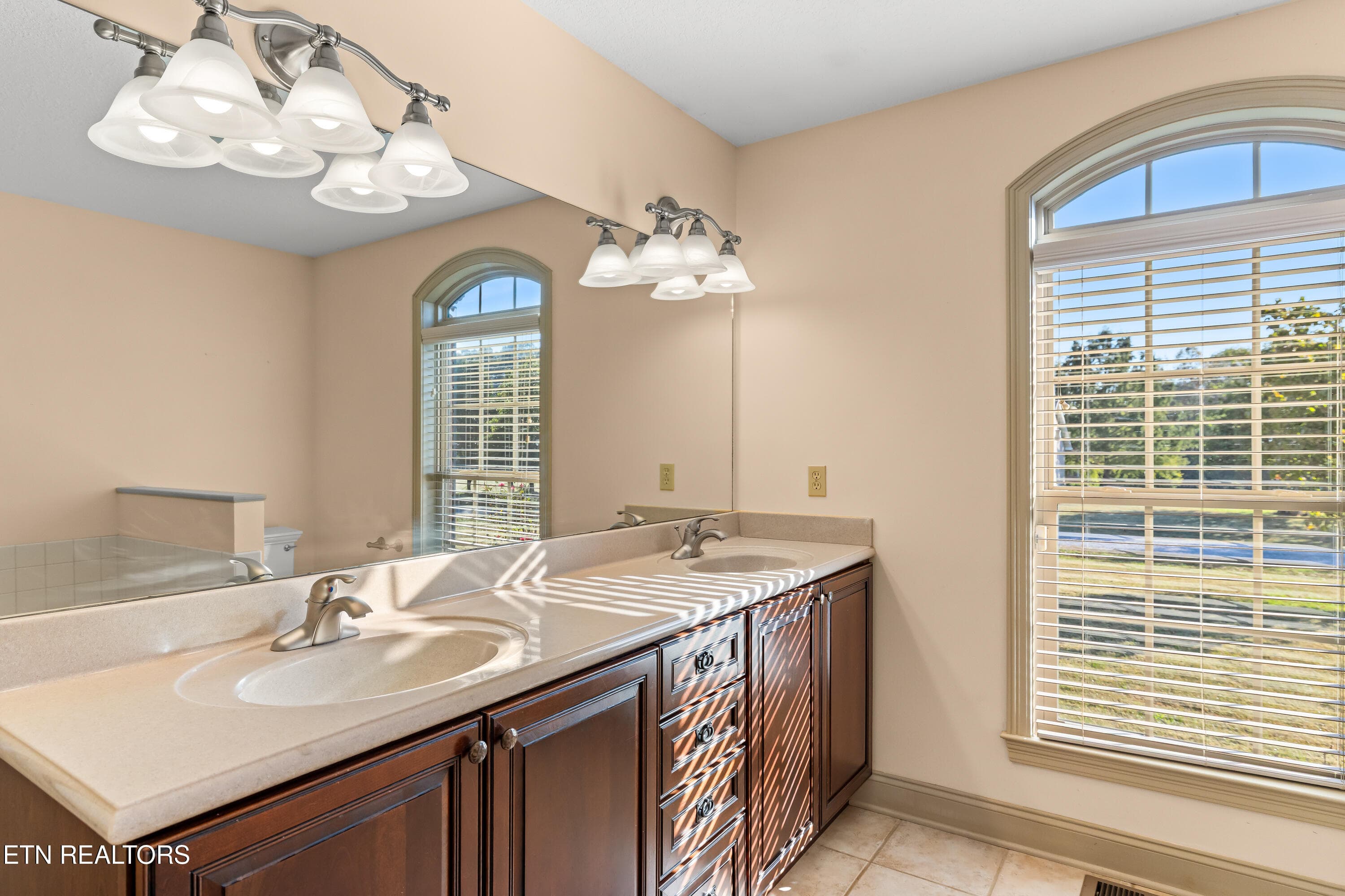 1915StardustWay-118 - 1915 Star Dust Way, Walland, TN 37886, Walland