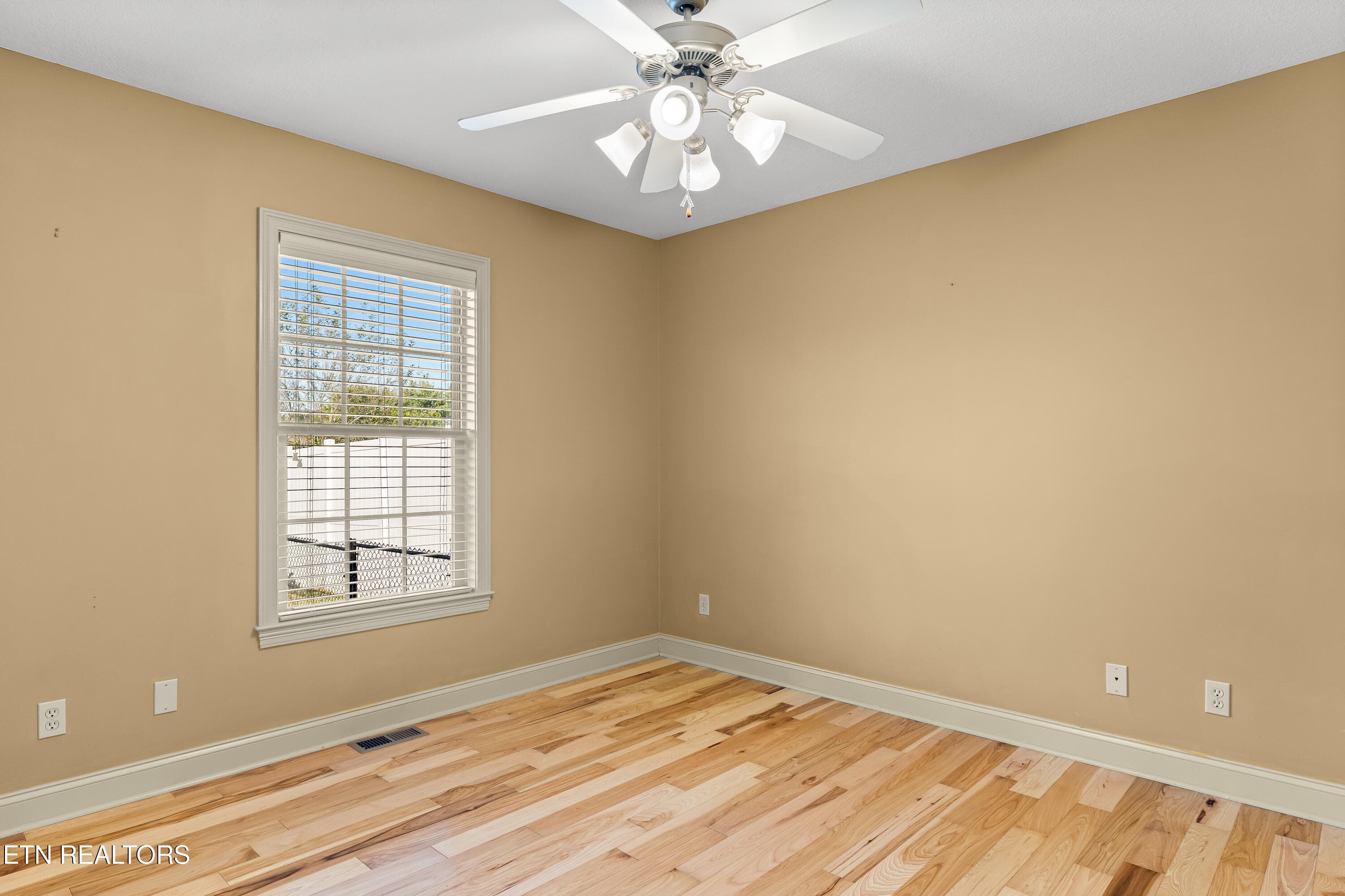 1915StardustWay-124 - 1915 Star Dust Way, Walland, TN 37886, Walland