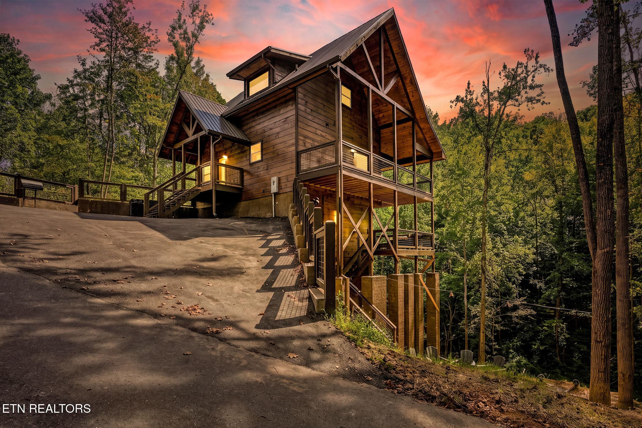 2793 Dogwood Loop Drive, Sevierville, TN 37876