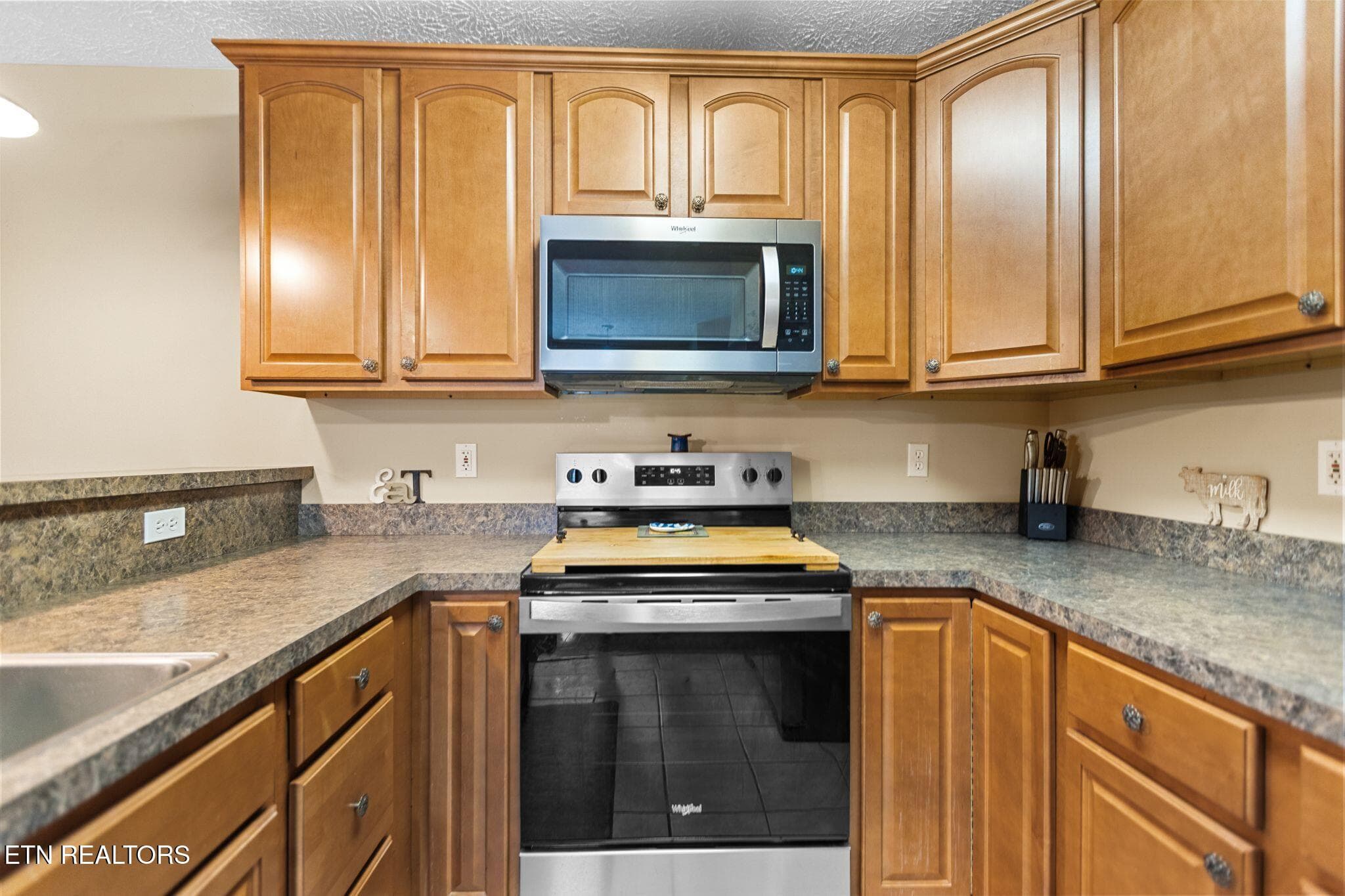 kitchen3 - 1003 Woullard Way 1, Sevierville, TN 37876, Sevierville