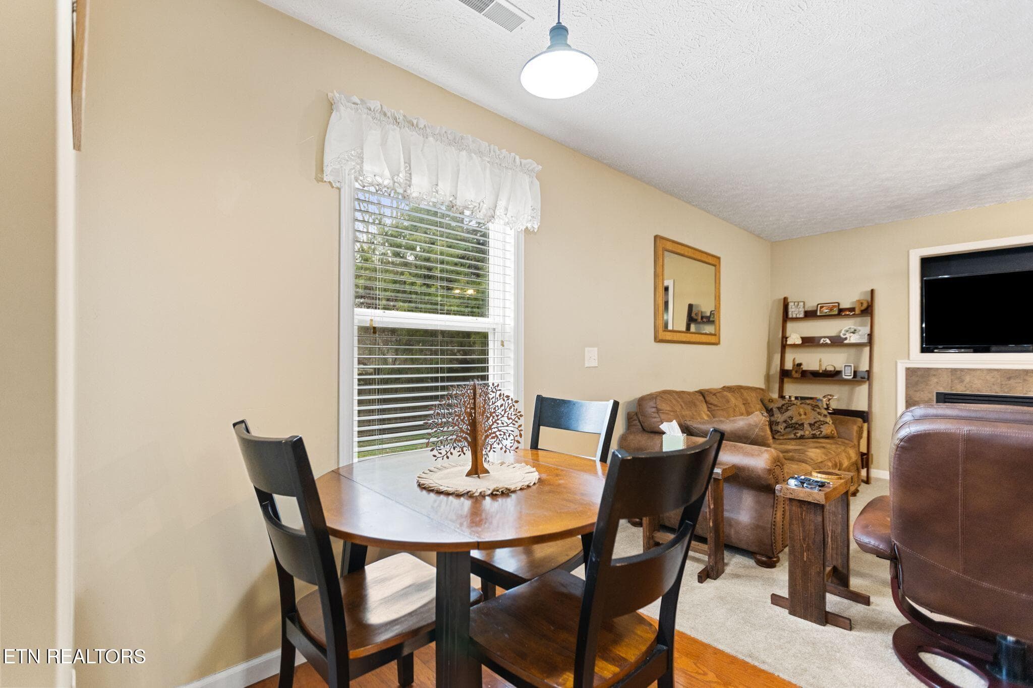 dining area - 1003 Woullard Way 1, Sevierville, TN 37876, Sevierville