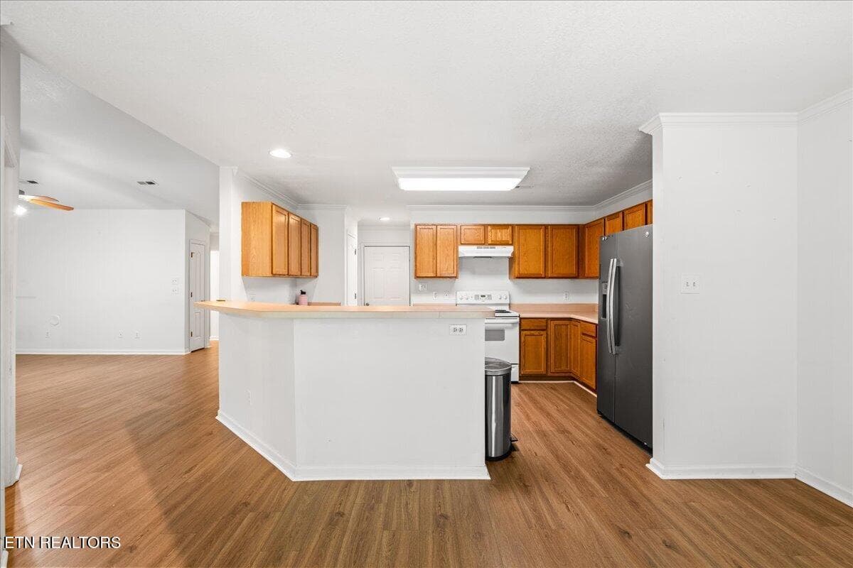 28-7037 La Christa Way - 7037 La Christa Way, Knoxville, TN 37921