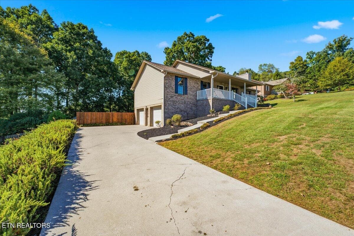 51-Exterior - 9229 Hollander Lane, Knoxville, TN 37931, Knoxville