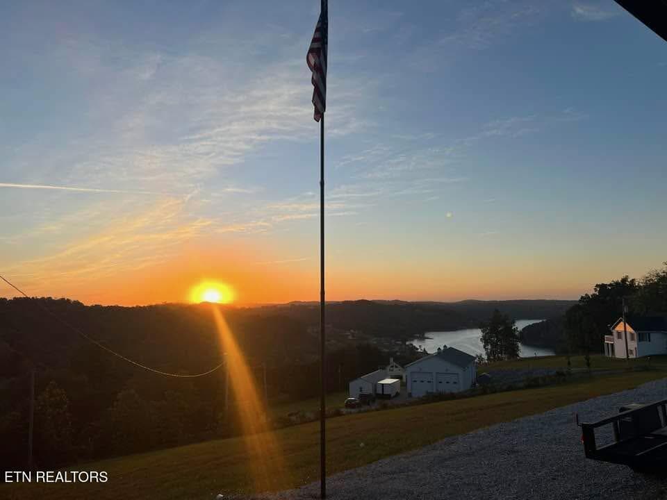 IMG_2440 - 420 Mariner Point Rd, LaFollette, TN 37766