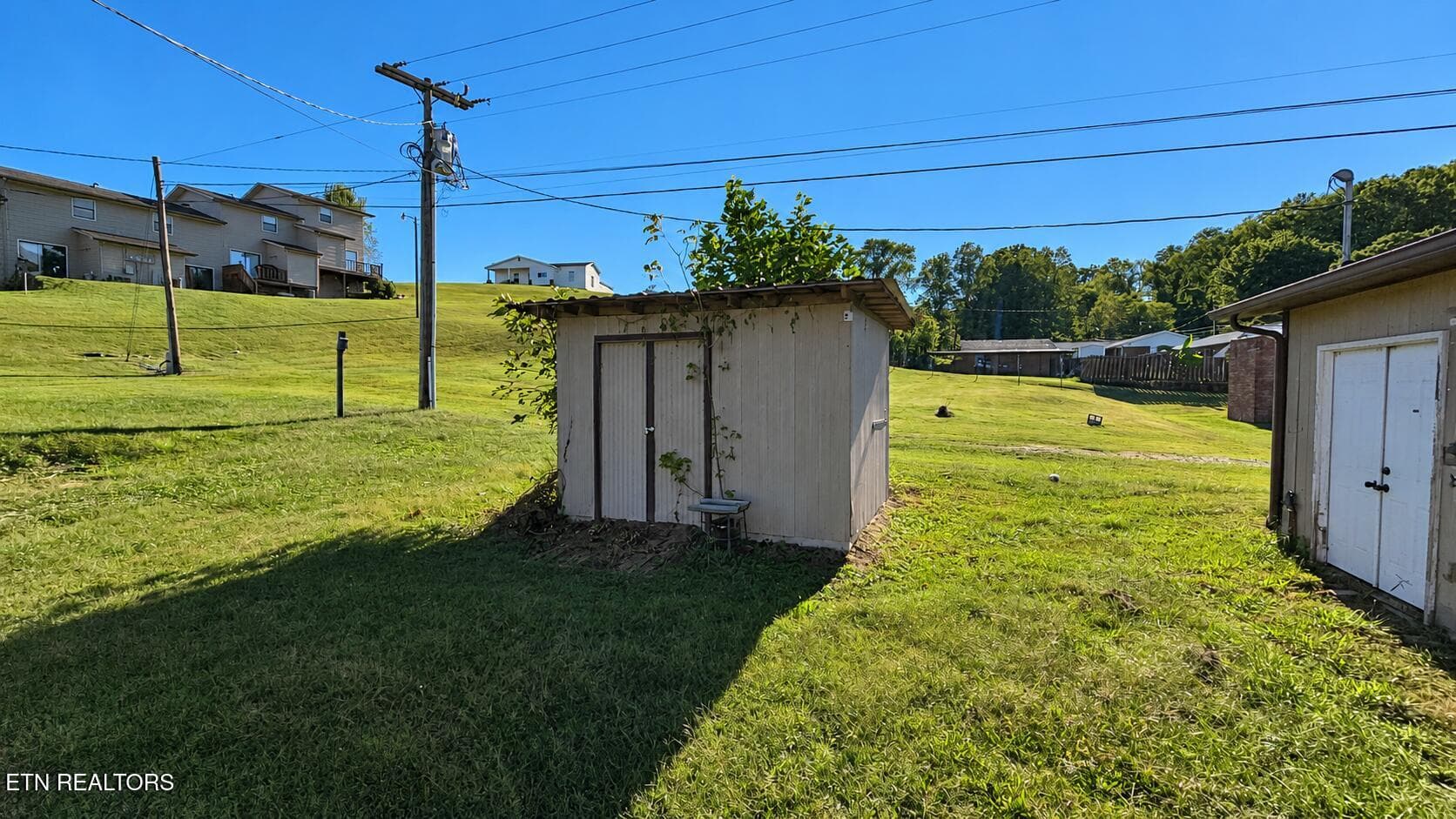 file_00000000159881f4ba35f5bf996e7fc9 - 211 Meadowview Drive, Harriman, TN 37748