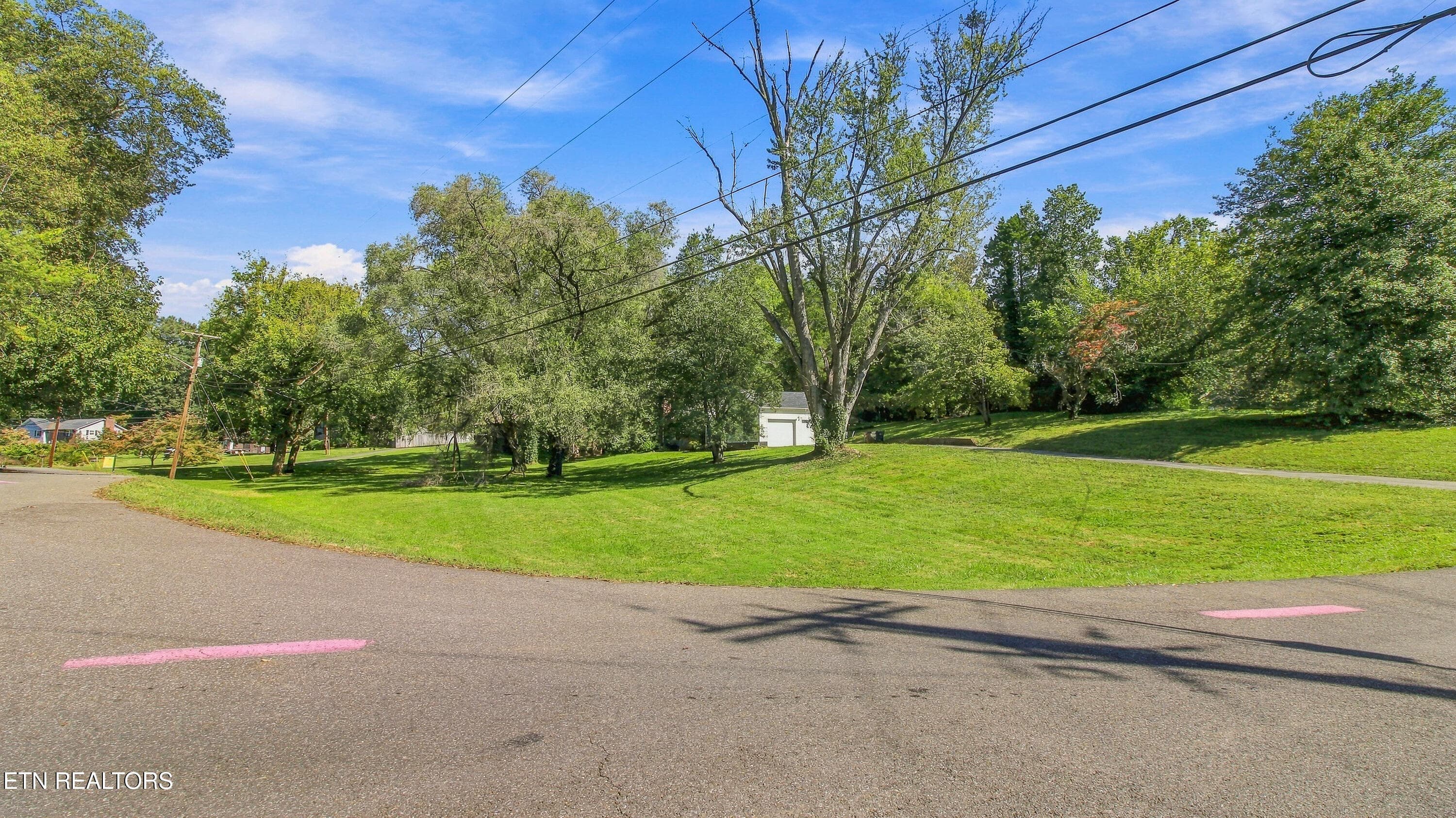 Corner Lot - 5801 Holston Hills Rd, Knoxville, TN 37914, Knoxville