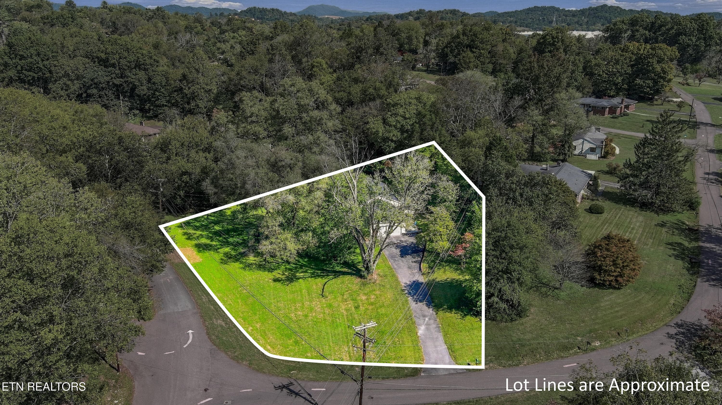 Approximate Property Lines - 5801 Holston Hills Rd, Knoxville, TN 37914, Knoxville