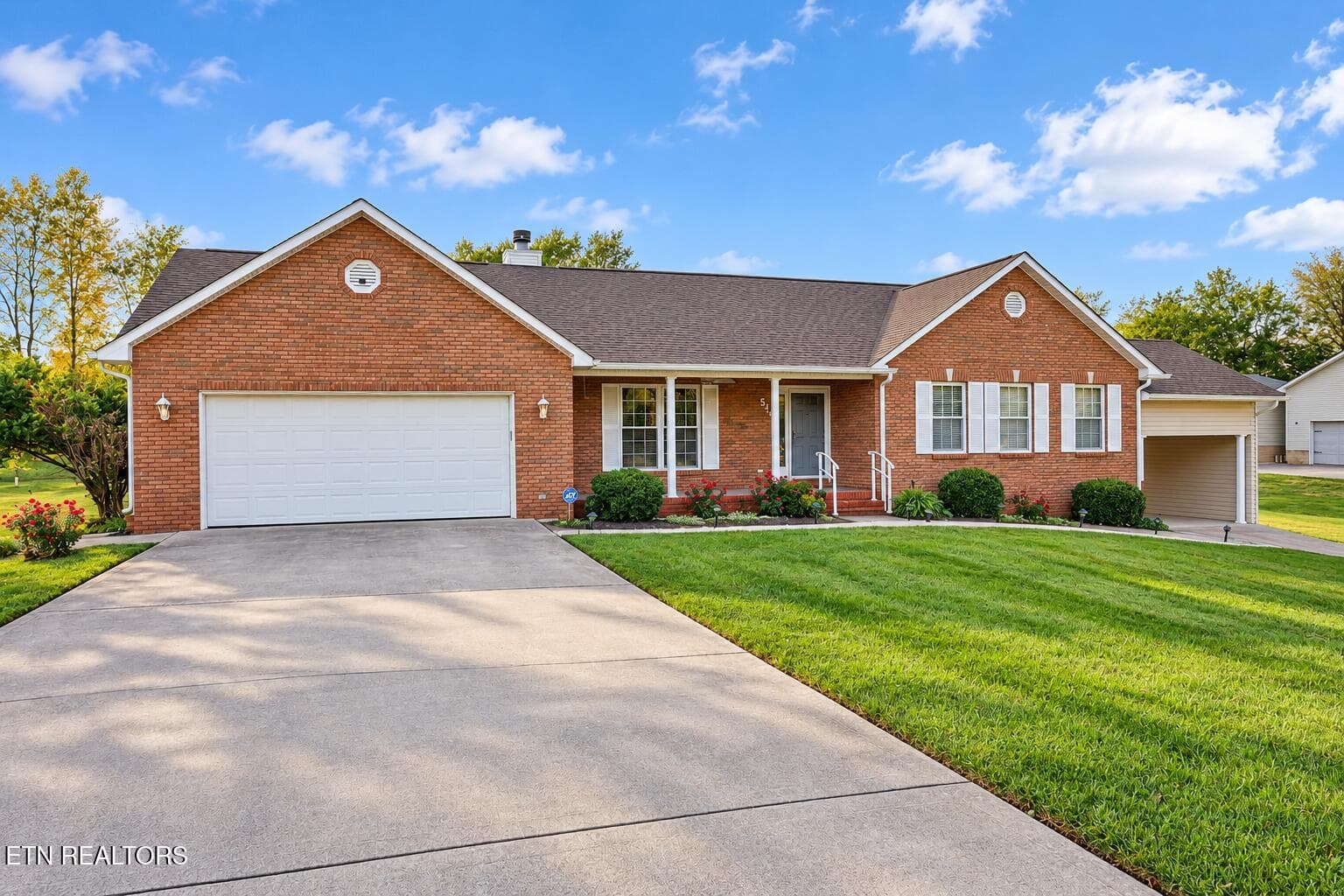 519 Shagonage Tr, Seymour, TN 37865