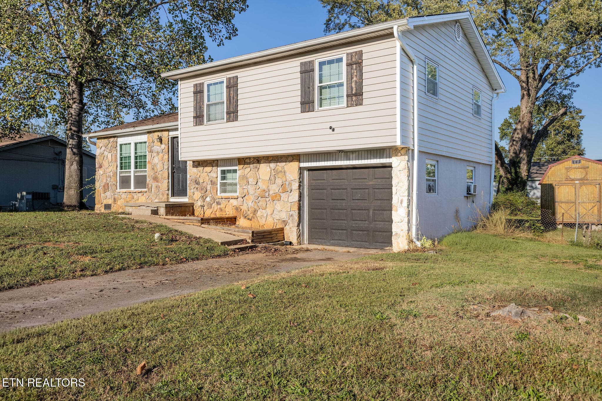 Front view - 5720 Montina Rd, Knoxville, TN 37912, Knoxville