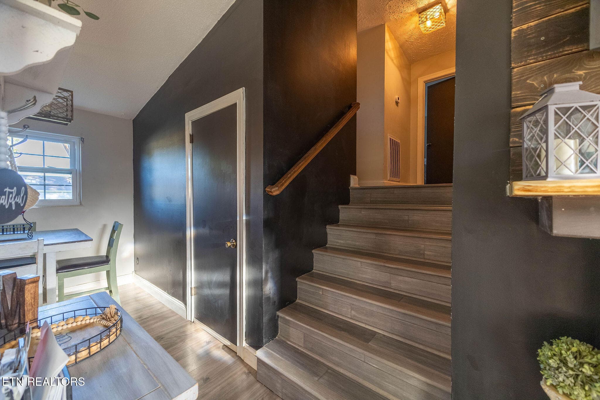 Stairway - 5720 Montina Rd, Knoxville, TN 37912, Knoxville