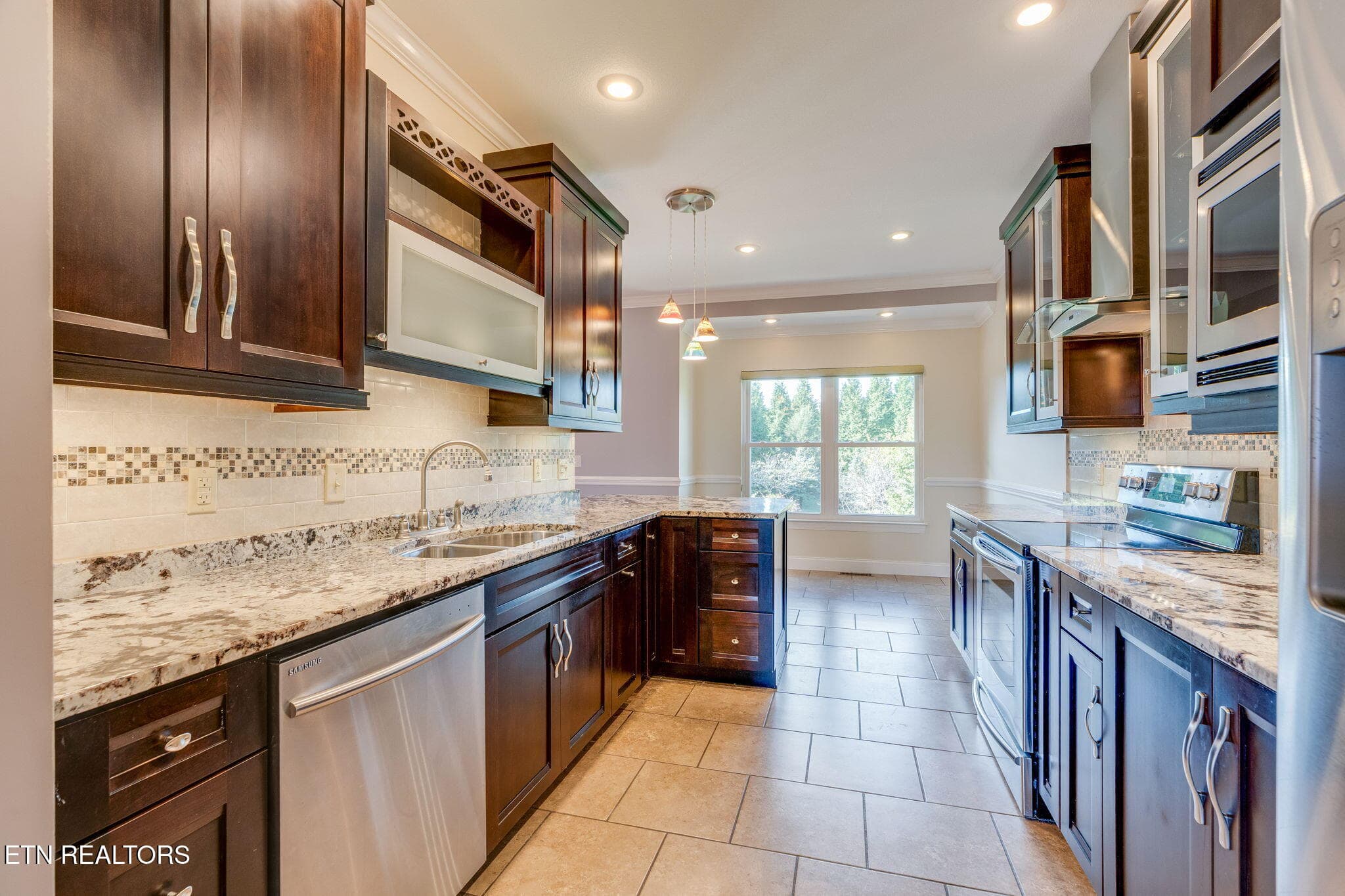 014 - 325 Goldenrod Drive, Jonesborough, TN 37659