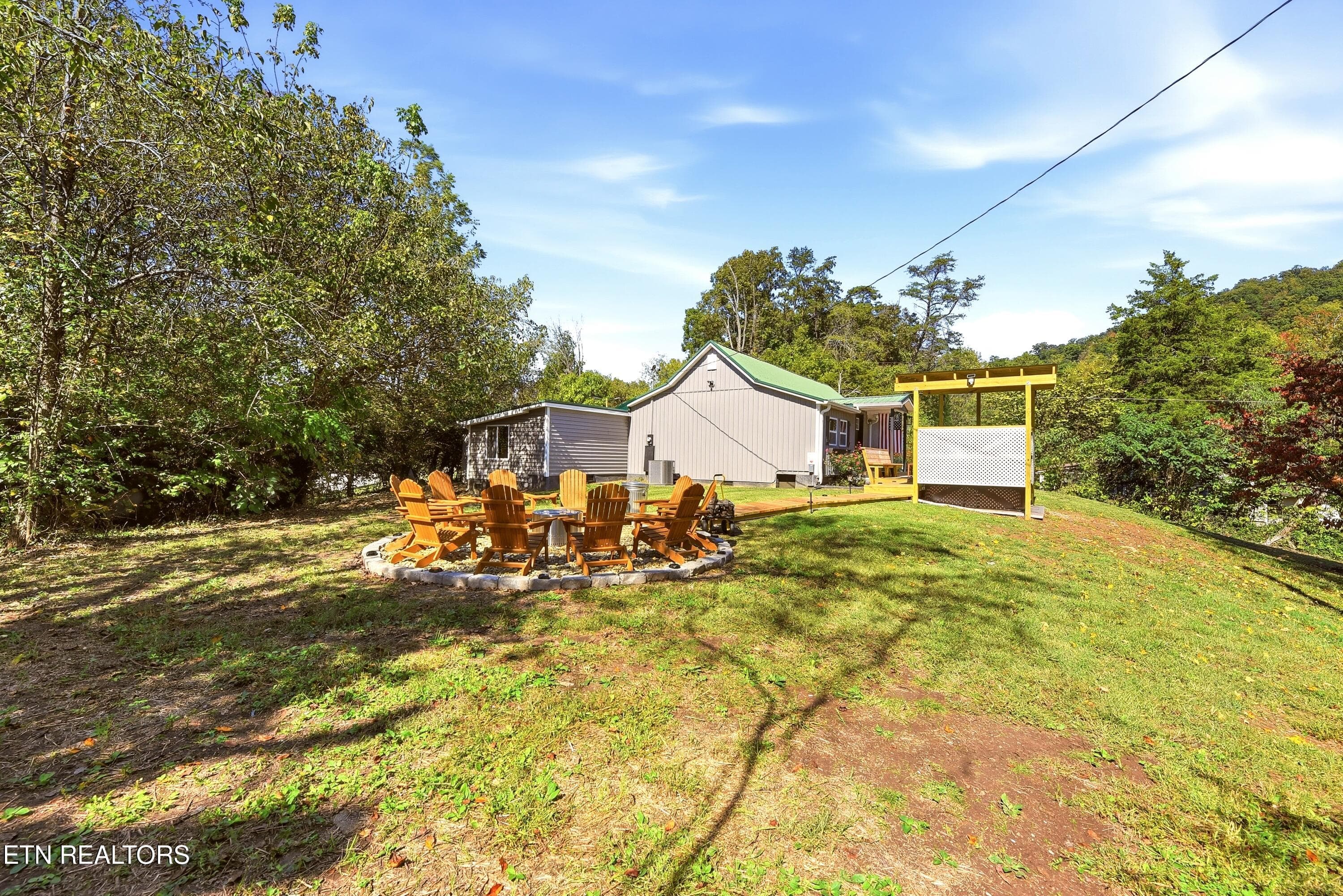 1000020941 - 215 Longfield Rd, Rocky Top, TN 37769