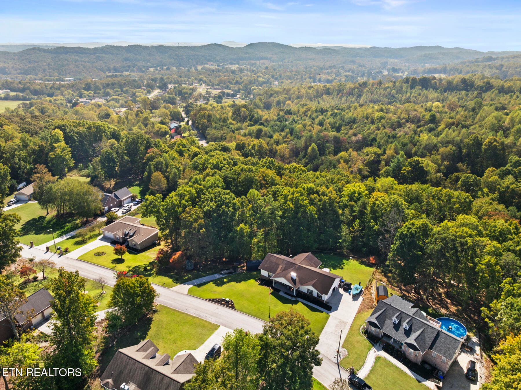 DJI_20261014114008_0932_D - 186 Cabot Lane, Rockwood, TN 37854