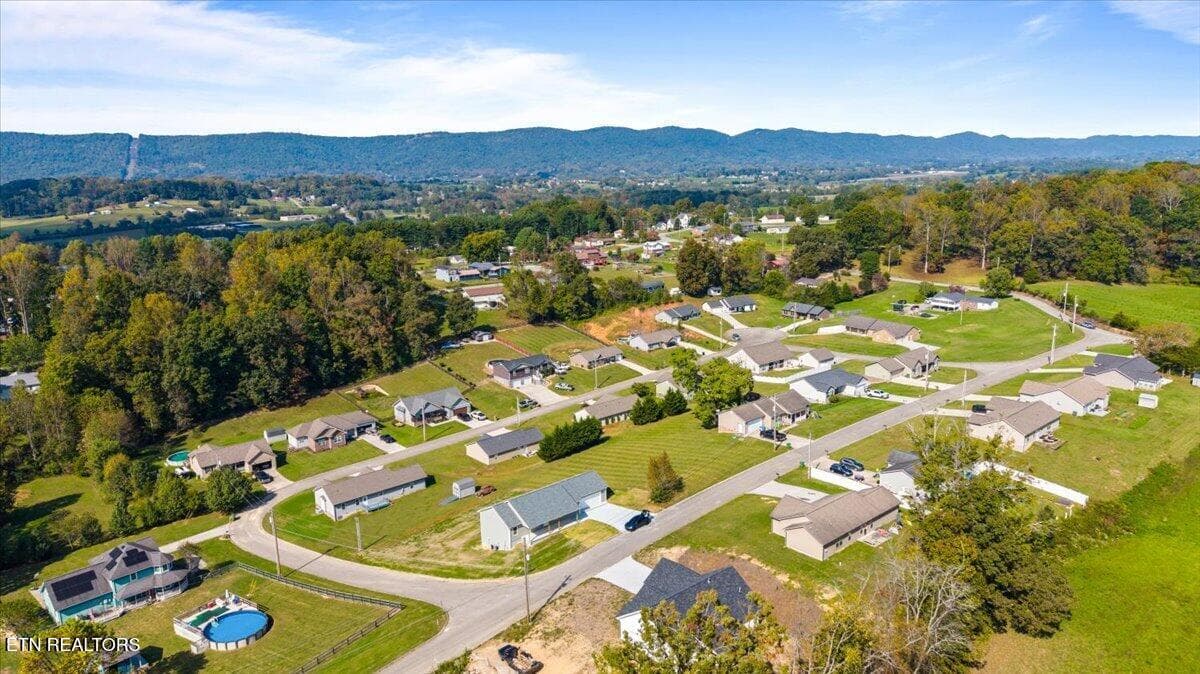 09-Storm Ln - 172 Storm Lane, Jacksboro, TN 37757