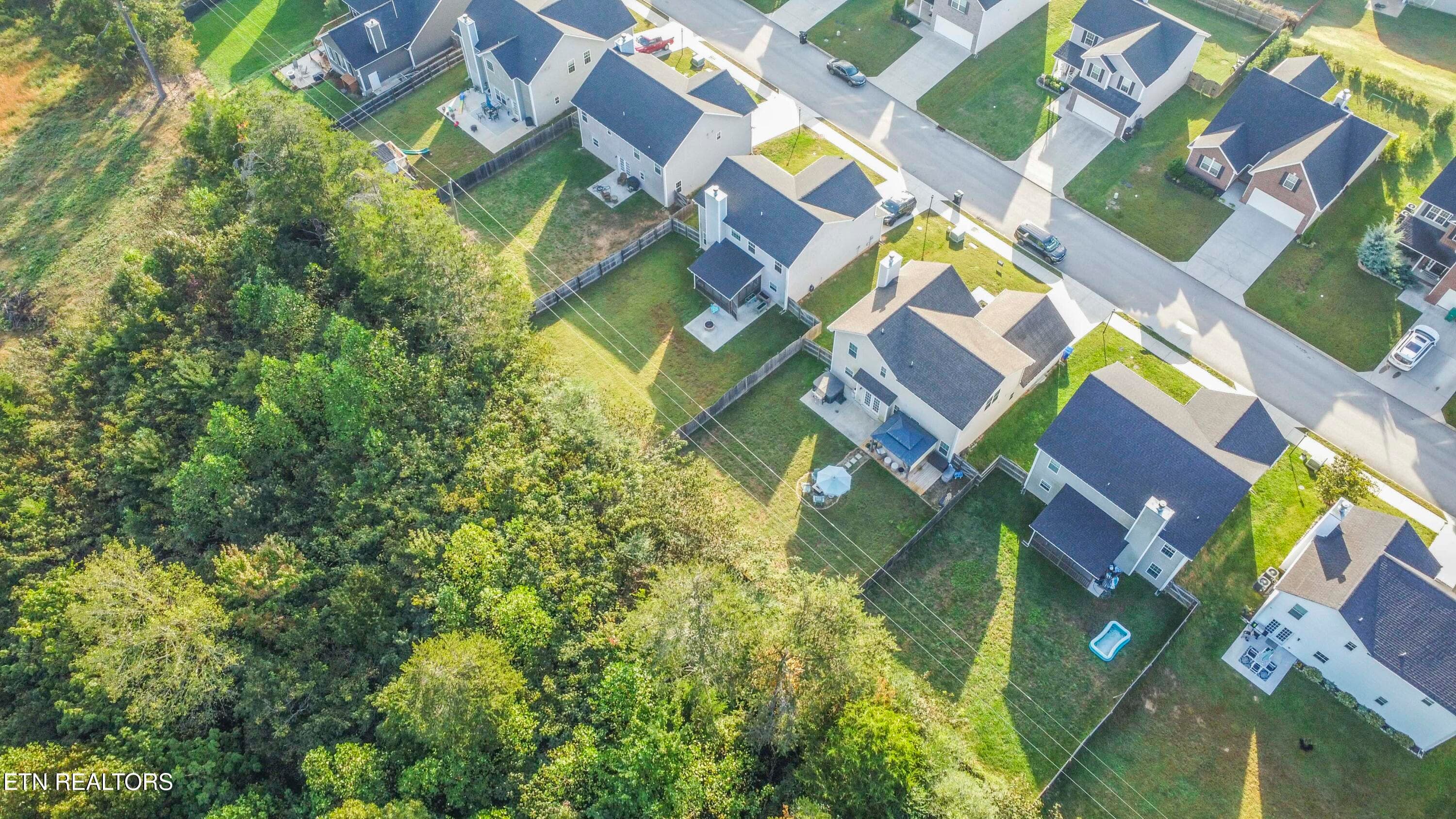 drone 5_1 - 1147 Sky Top Lane, Powell, TN 37849