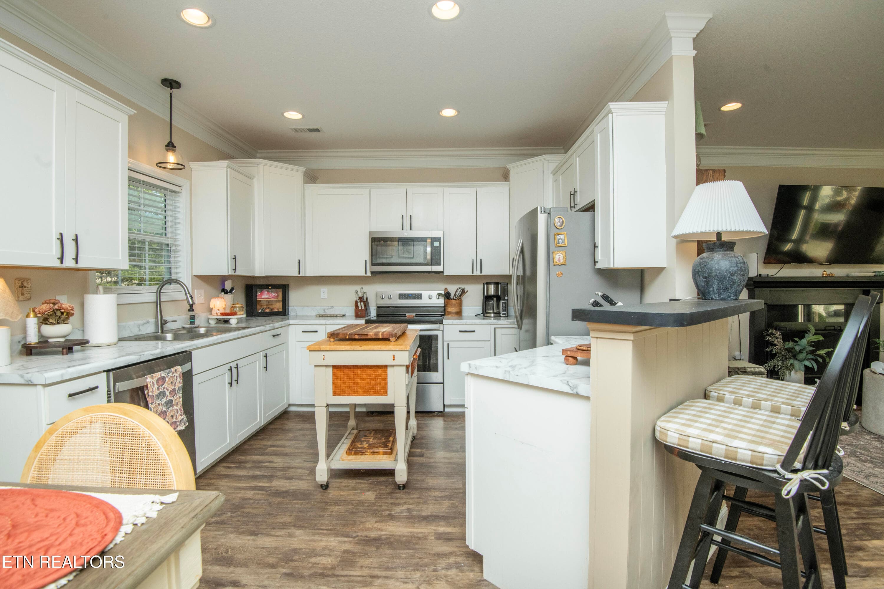 kitchen 7 - 1147 Sky Top Lane, Powell, TN 37849