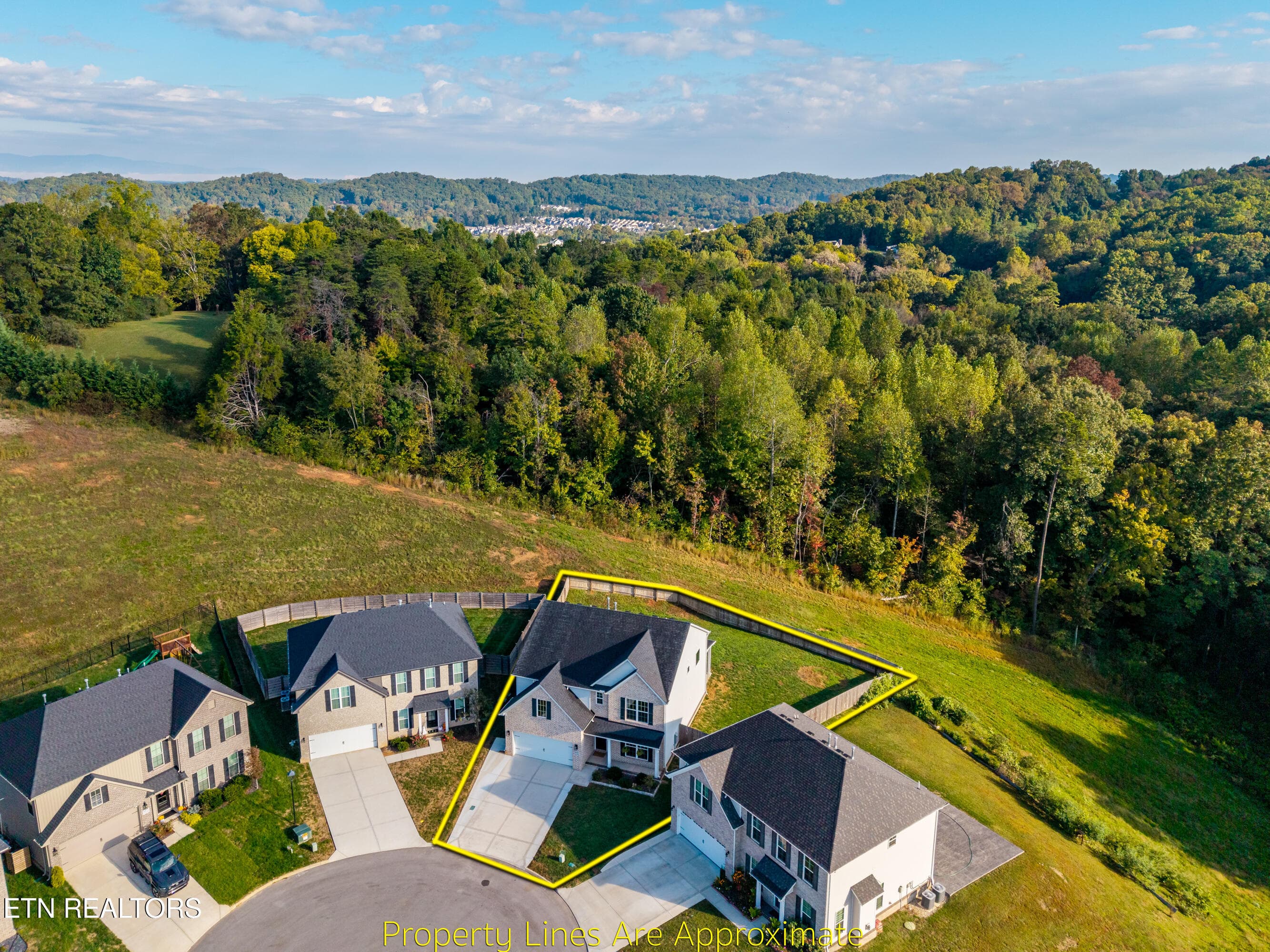 Approx. property lines - 8861 Yellow Aster Rd, Knoxville, TN 37931, Knoxville