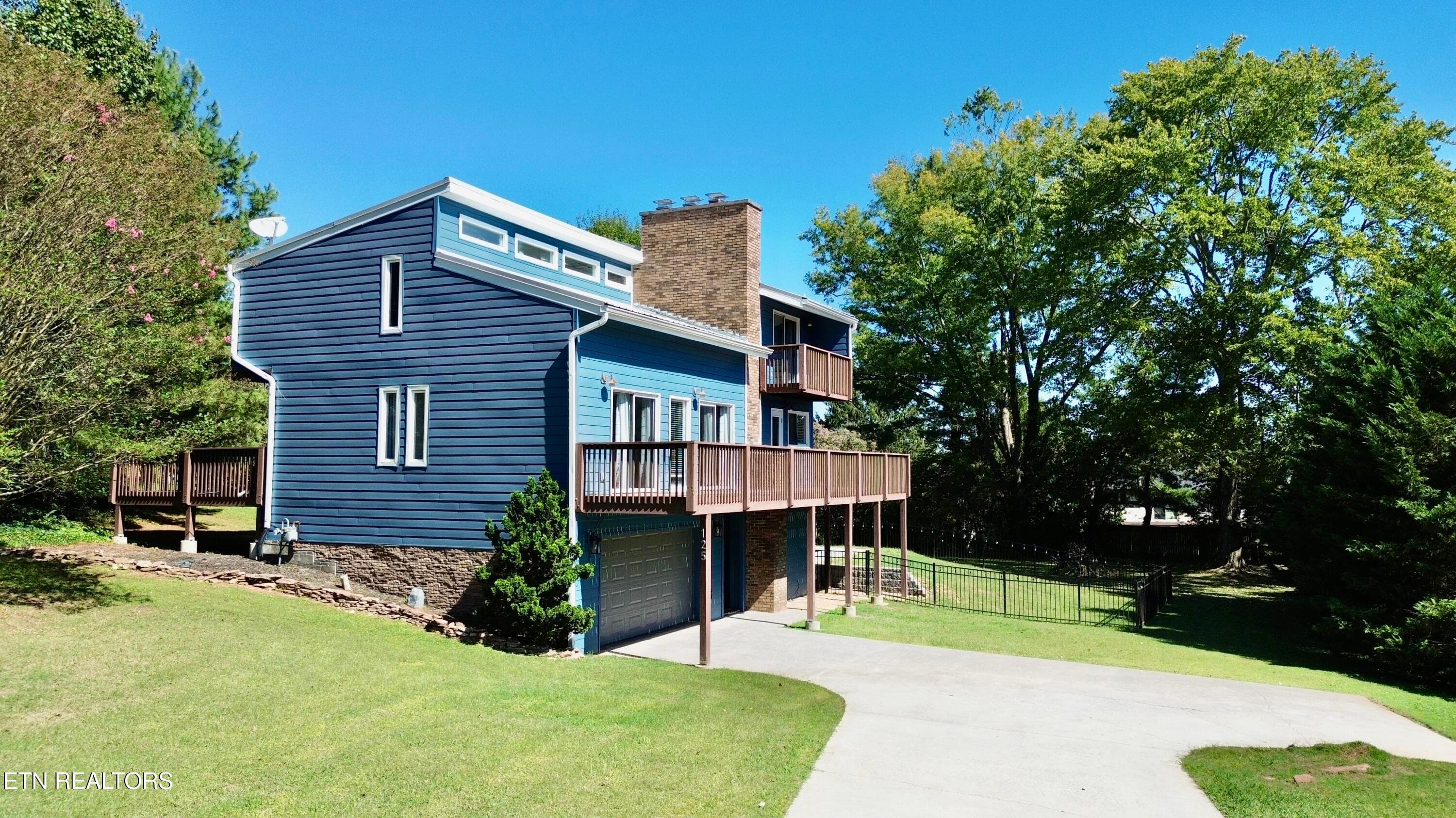 125 Orchard Crest Circle, Clinton, TN 37716