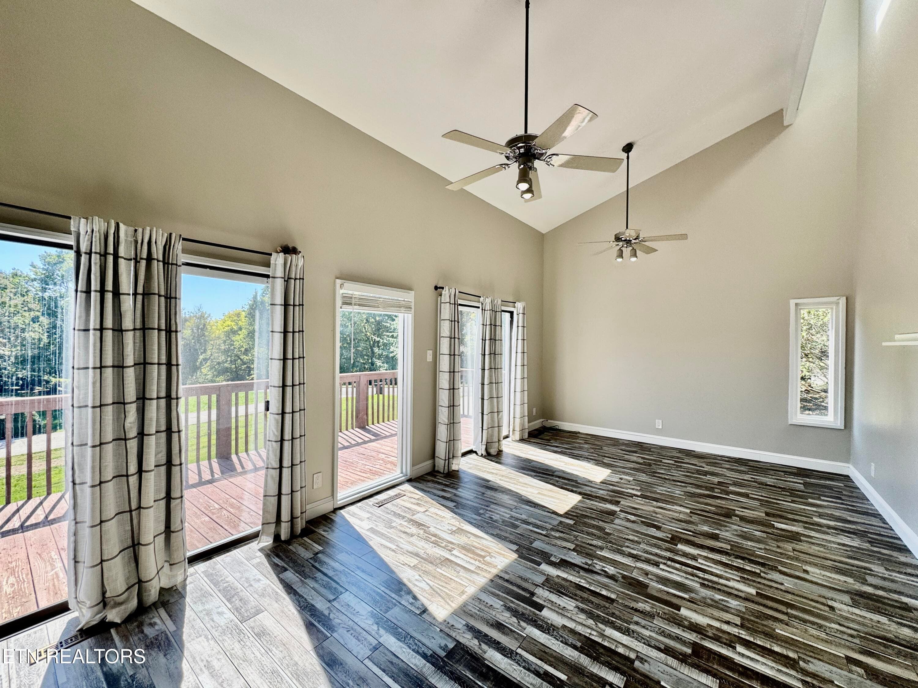 1-22 - 125 Orchard Crest Circle, Clinton, TN 37716
