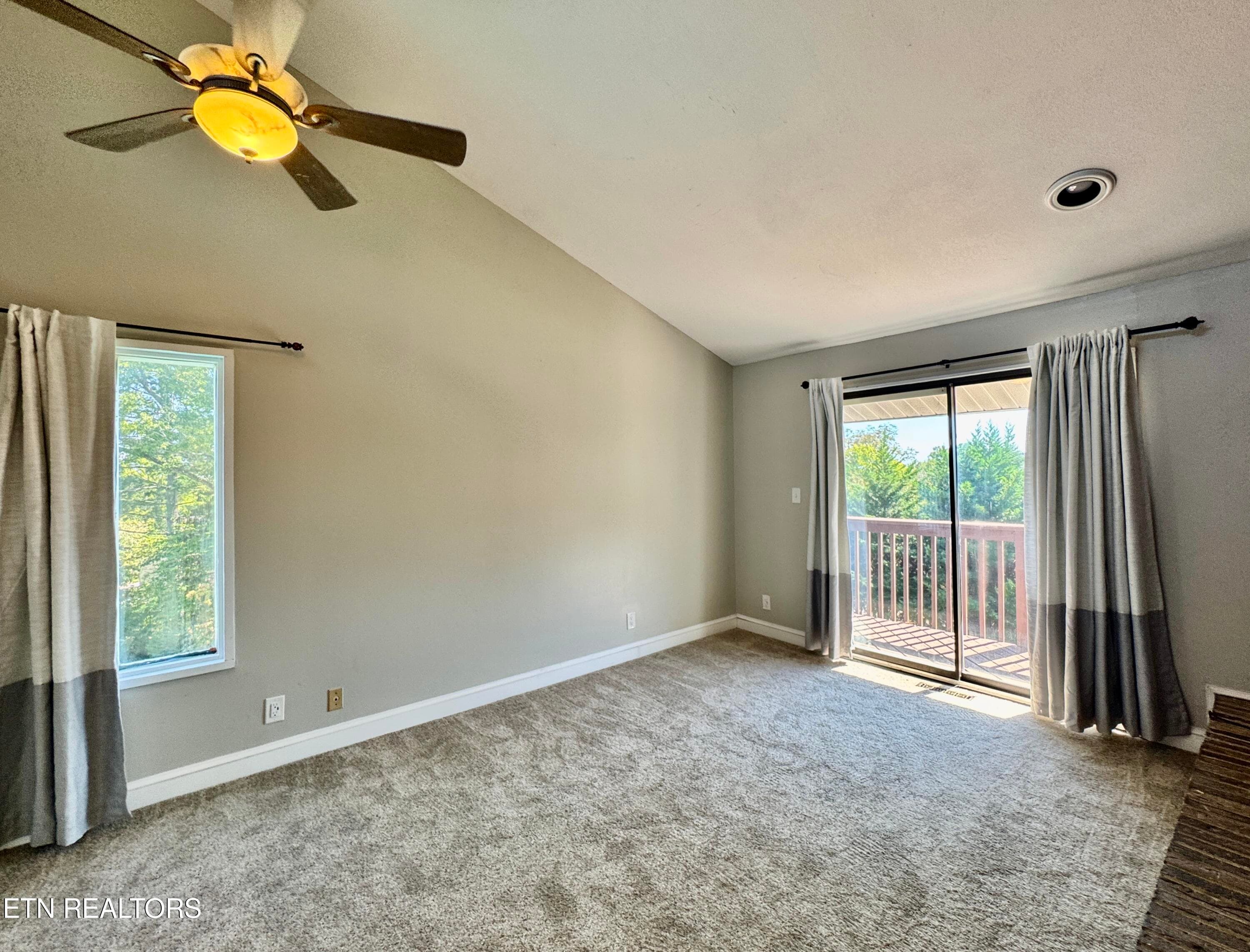 1-35 - 125 Orchard Crest Circle, Clinton, TN 37716