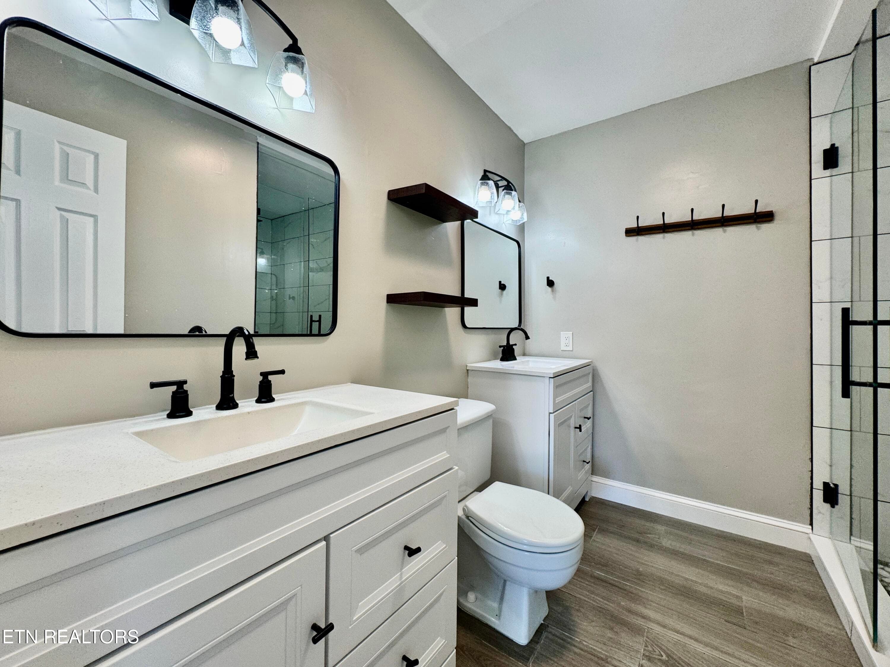 1-37 - 125 Orchard Crest Circle, Clinton, TN 37716