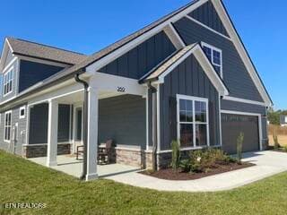 269 Honeysuckle Drive, Lenoir City, TN 37771