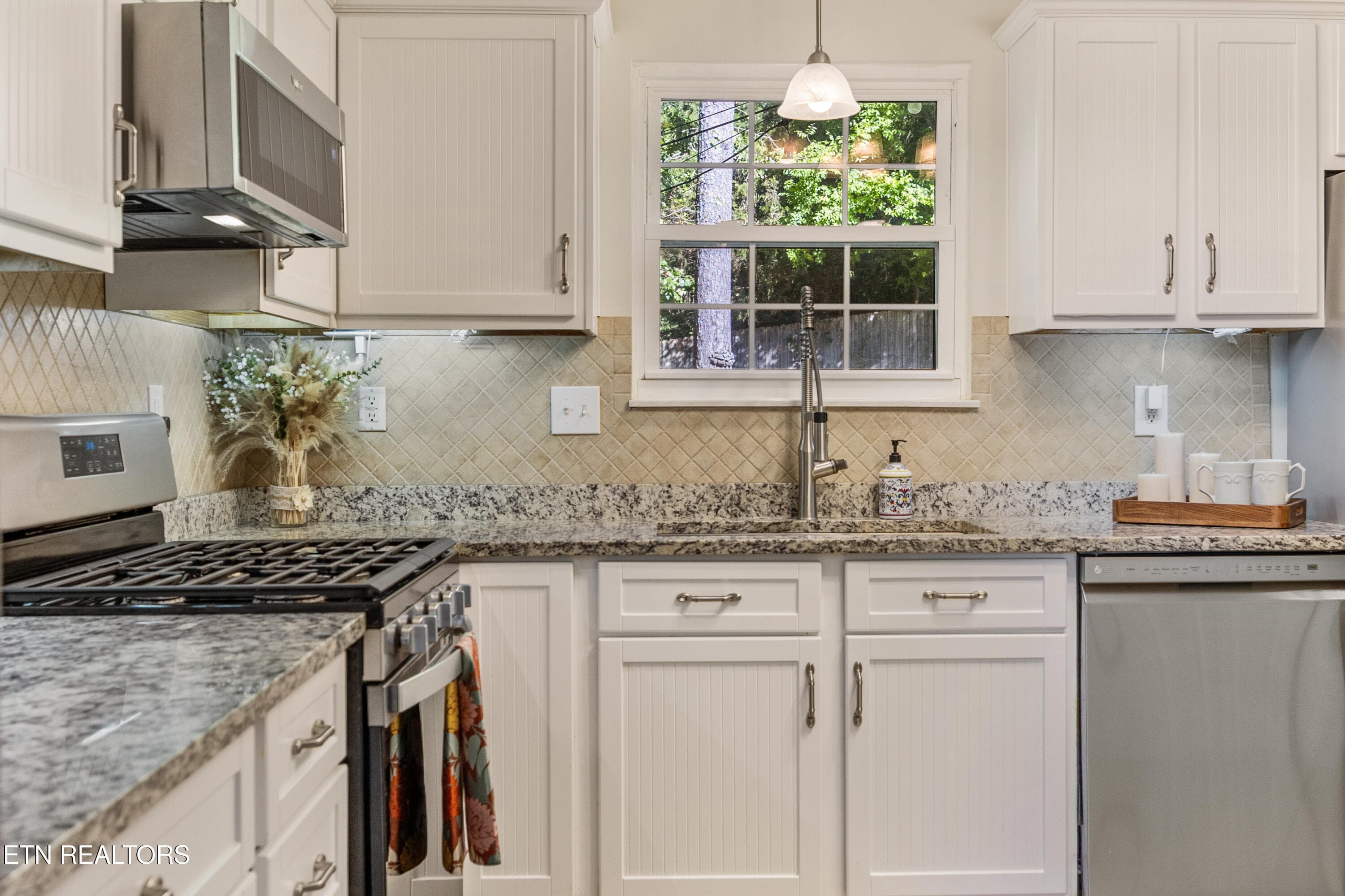 23-9800 Crestline Dr 28 - 9800 Crestline Drive, Knoxville, TN 37922, Knoxville