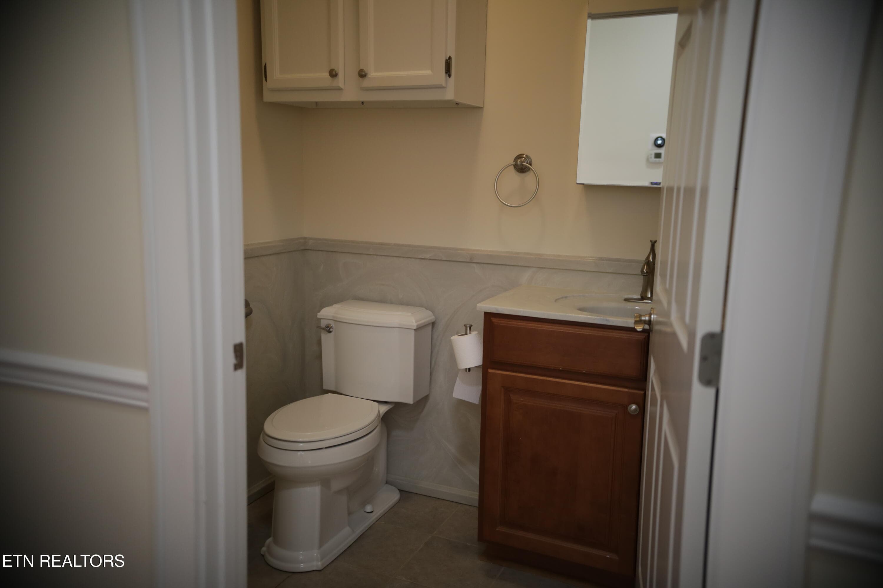 P09A4547 - 800 N Kingston Ave, Rockwood, TN 37854