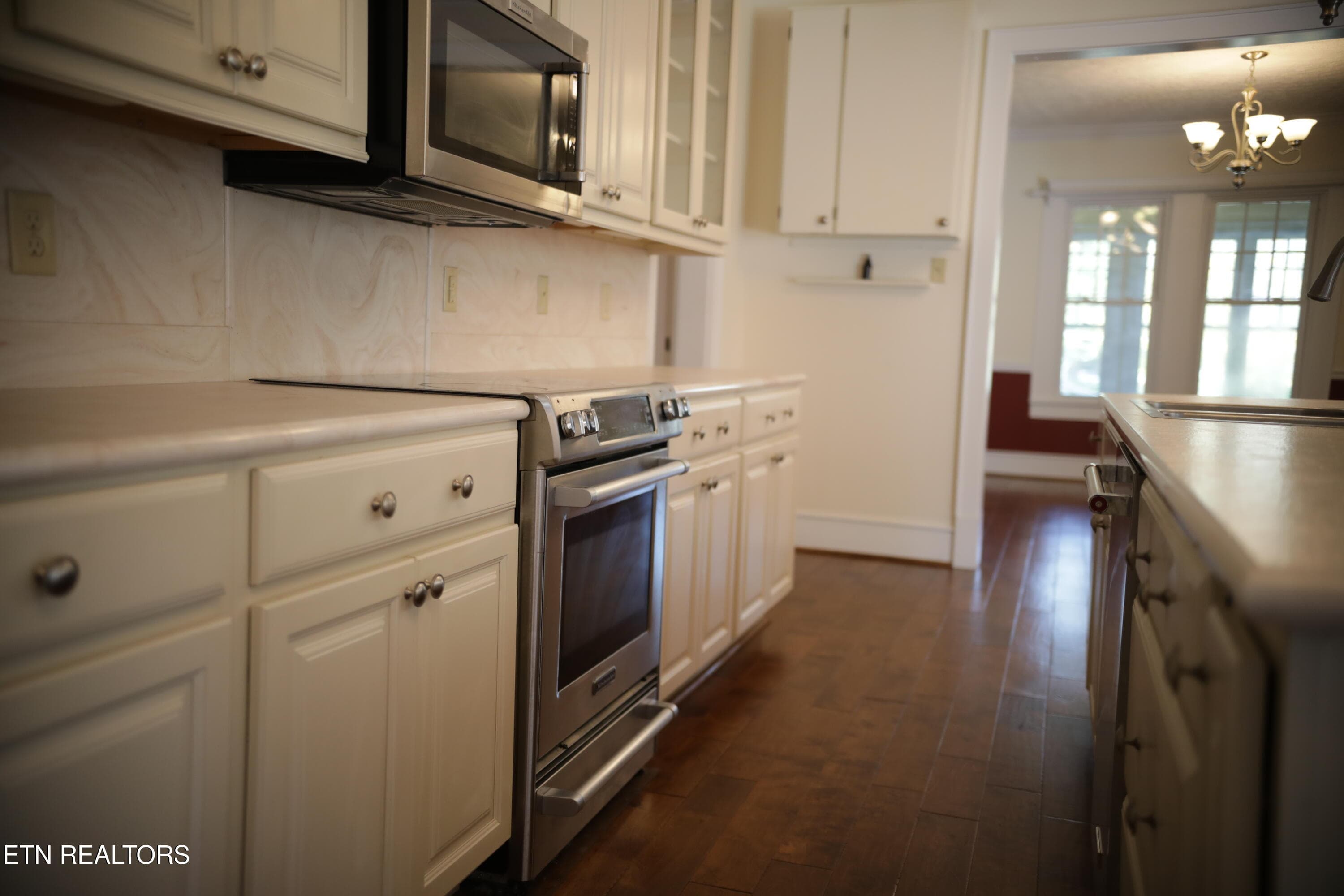 P09A4567 - 800 N Kingston Ave, Rockwood, TN 37854