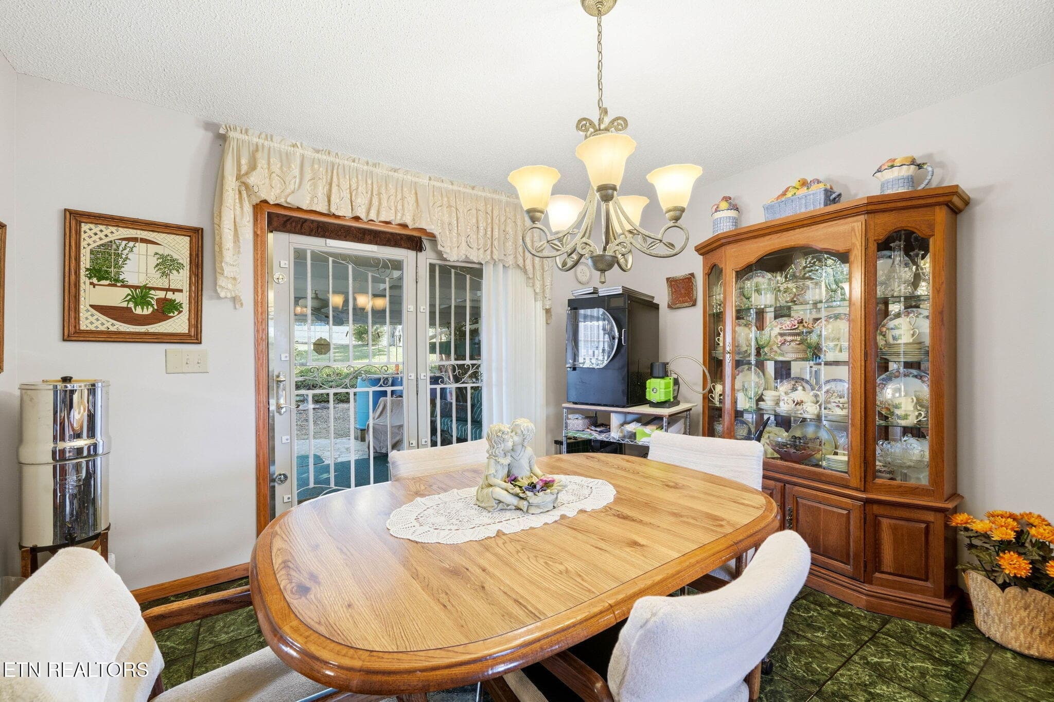 4-web-or-mls-1435 Sparks Ln-12 - 1435 Sparks Lane, Sevierville, TN 37876, Sevierville
