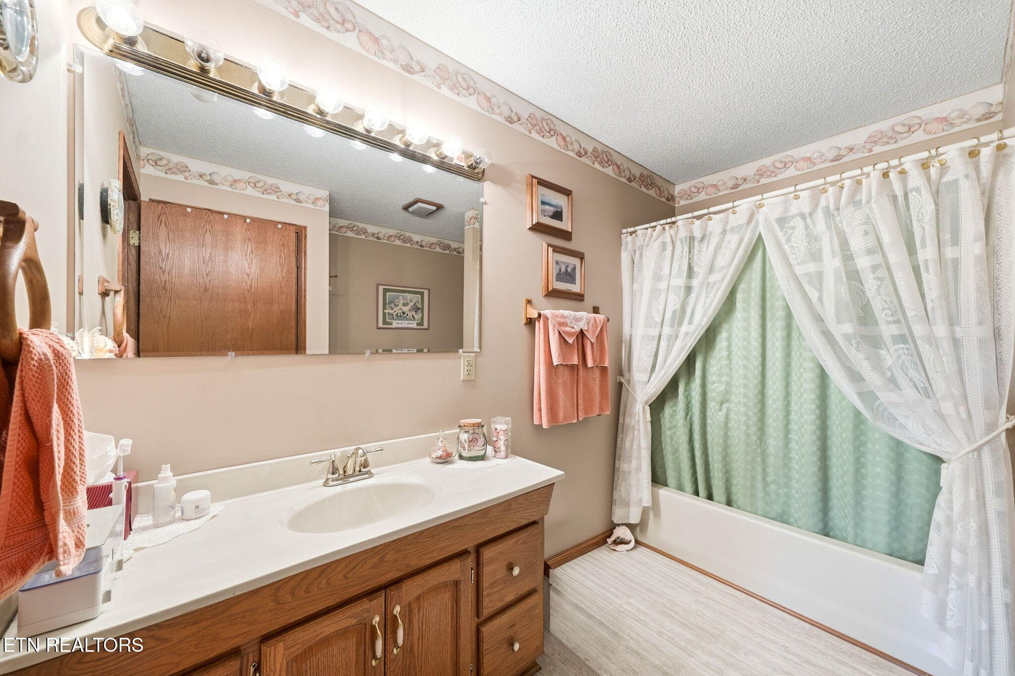 17-web-or-mls-1435 Sparks Ln-24 - 1435 Sparks Lane, Sevierville, TN 37876, Sevierville