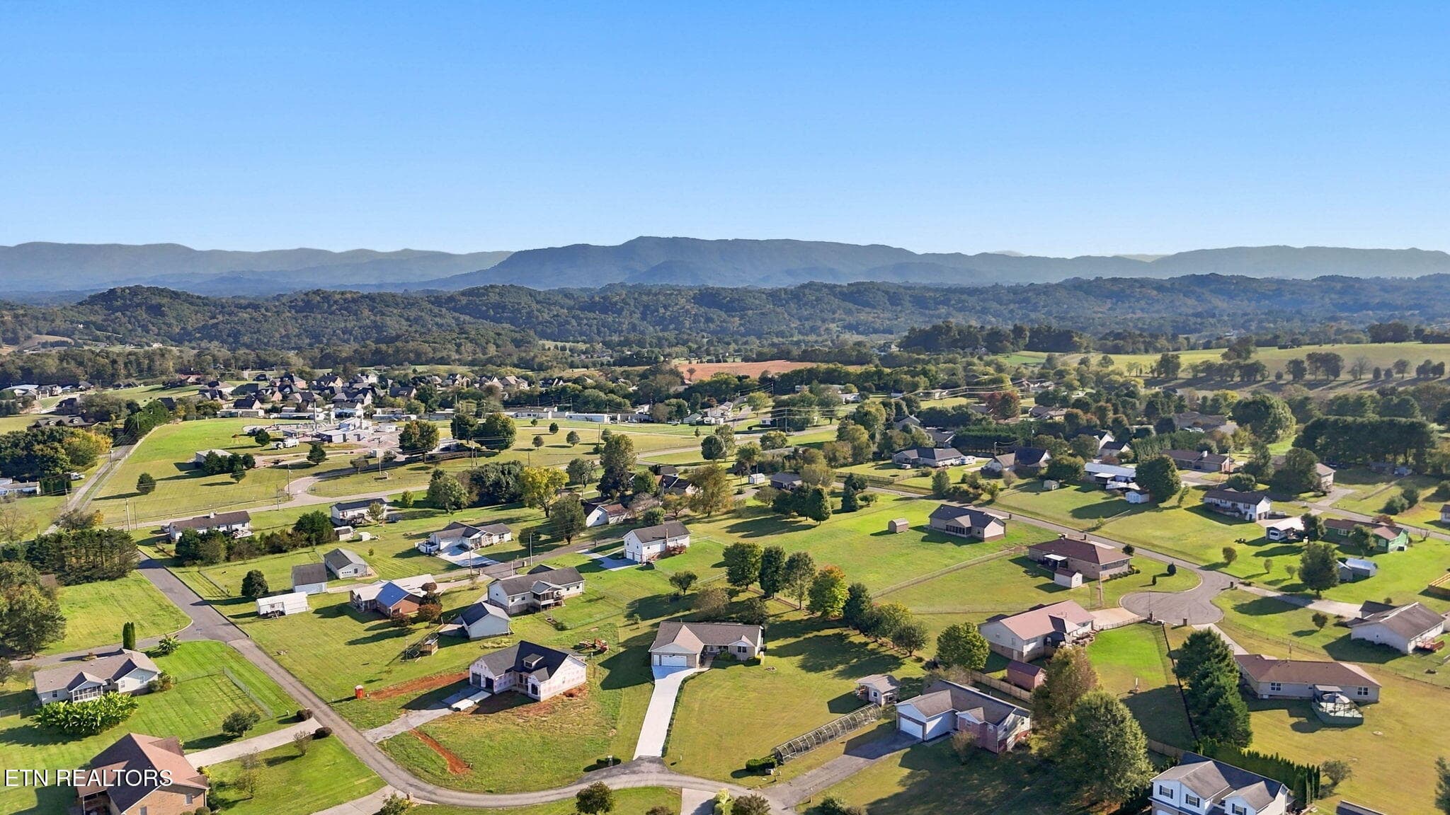 28-web-or-mls-1435 Sparks Ln-34 - 1435 Sparks Lane, Sevierville, TN 37876, Sevierville