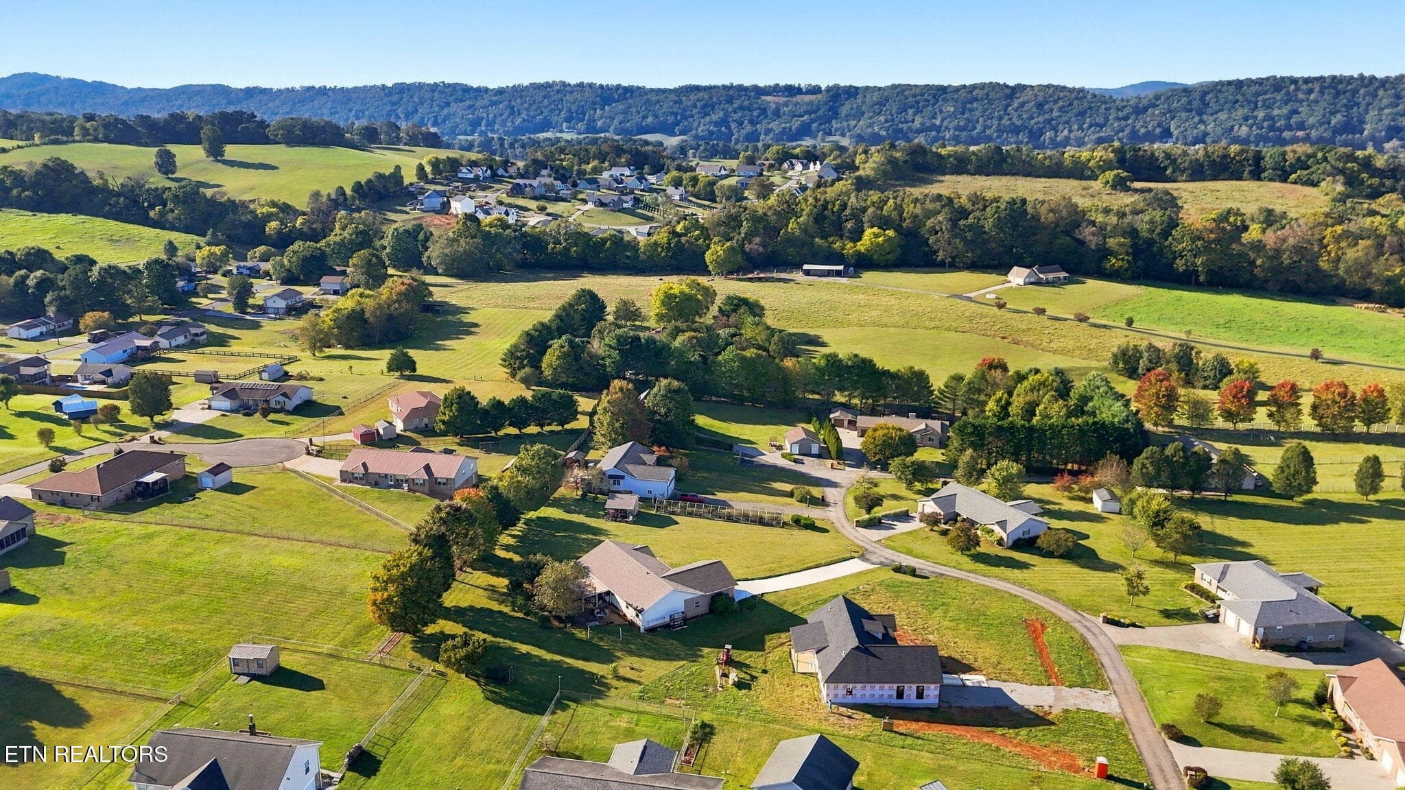 33-web-or-mls-1435 Sparks Ln-39 - 1435 Sparks Lane, Sevierville, TN 37876, Sevierville