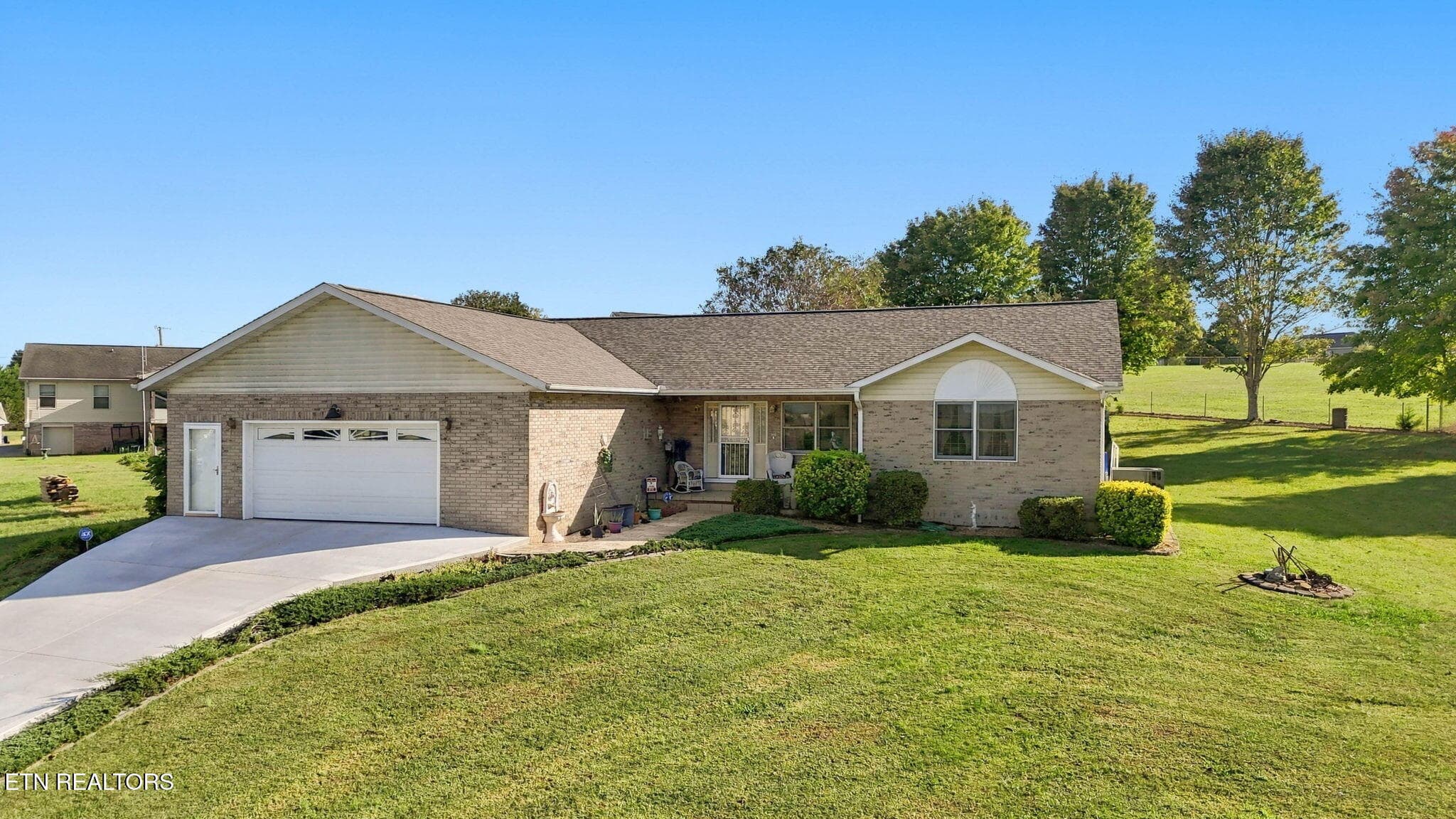 23-web-or-mls-1435 Sparks Ln-3 - 1435 Sparks Lane, Sevierville, TN 37876, Sevierville