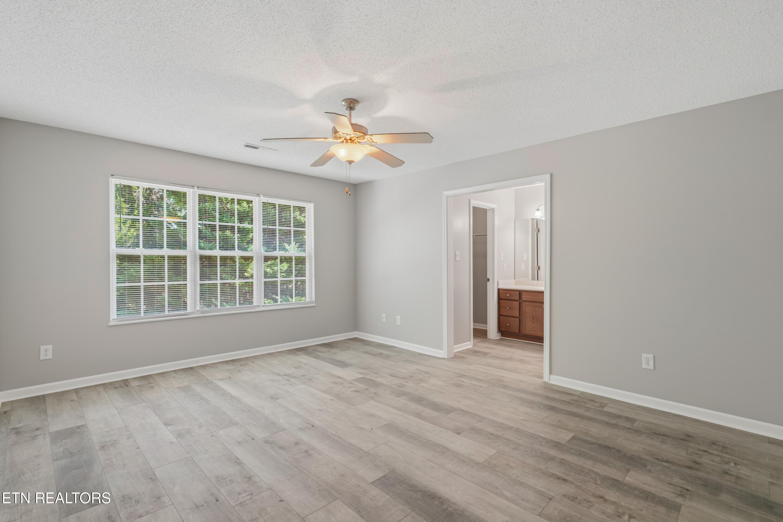 220 El Grande Lane-20 - 220 El Grande Lane, Lenoir City, TN 37771, Lenoir City