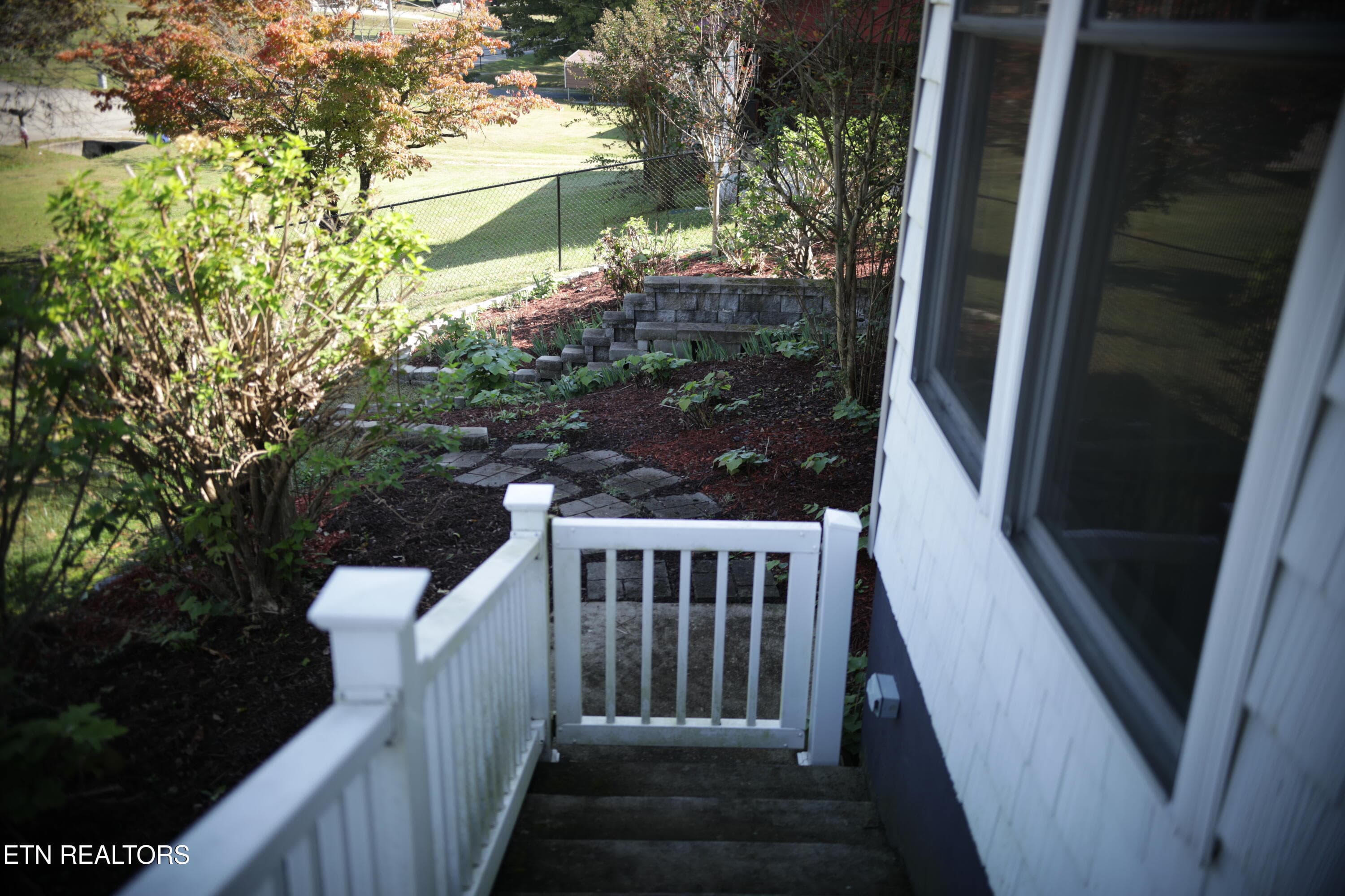 P09A4606 - 800 N Kingston Ave, Rockwood, TN 37854