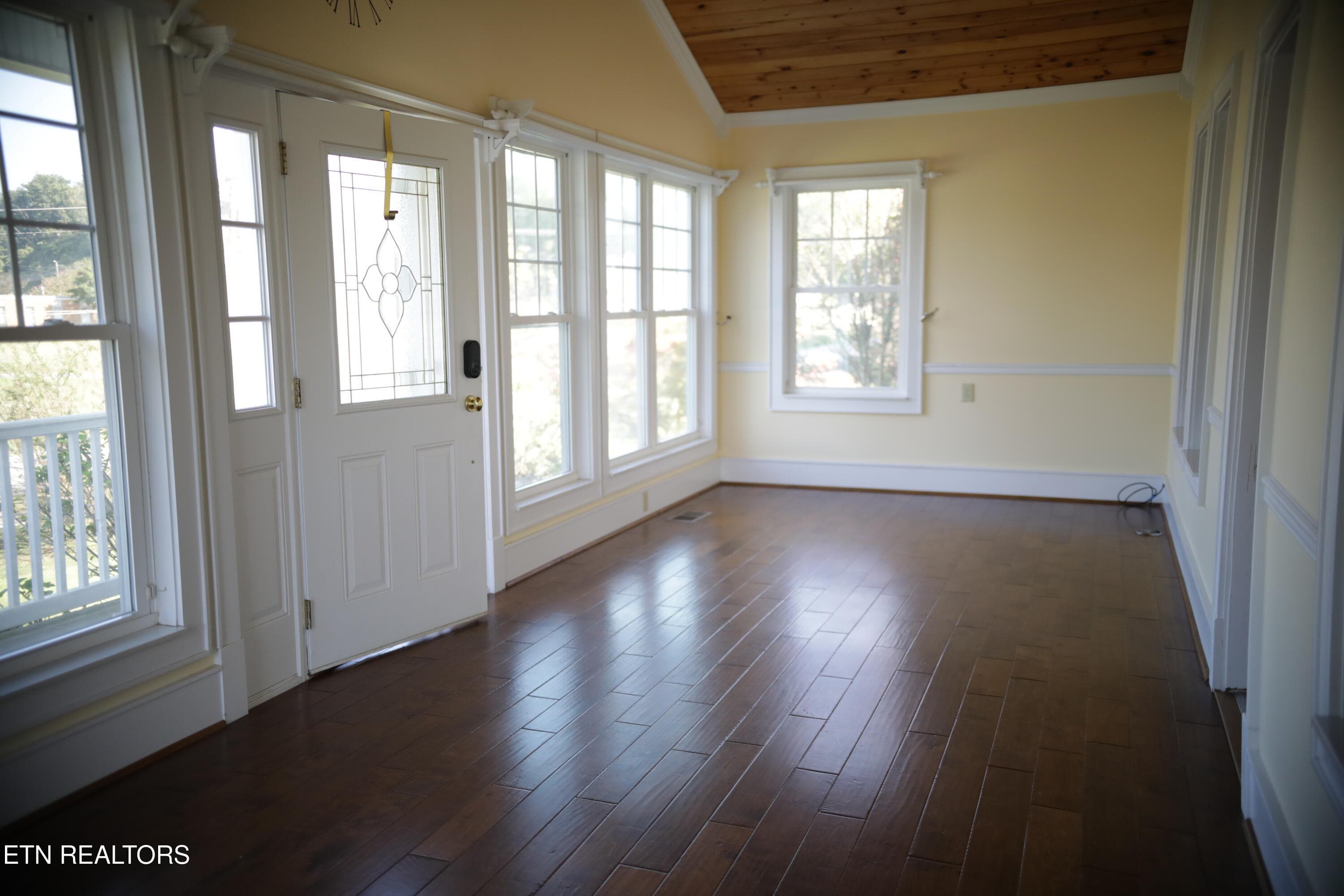 P09A4552 - 800 N Kingston Ave, Rockwood, TN 37854