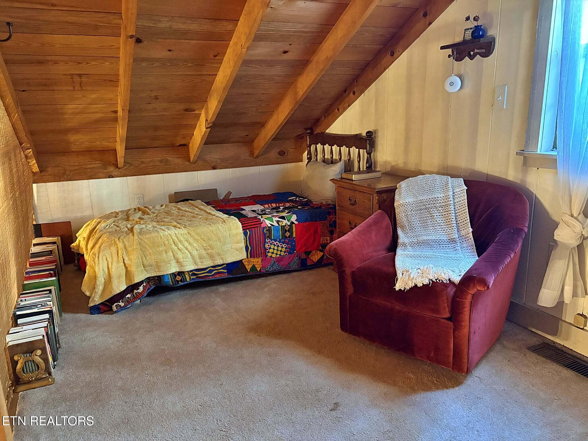 Mullet 3 - 726 Essary Rd, Tazewell, TN 37879